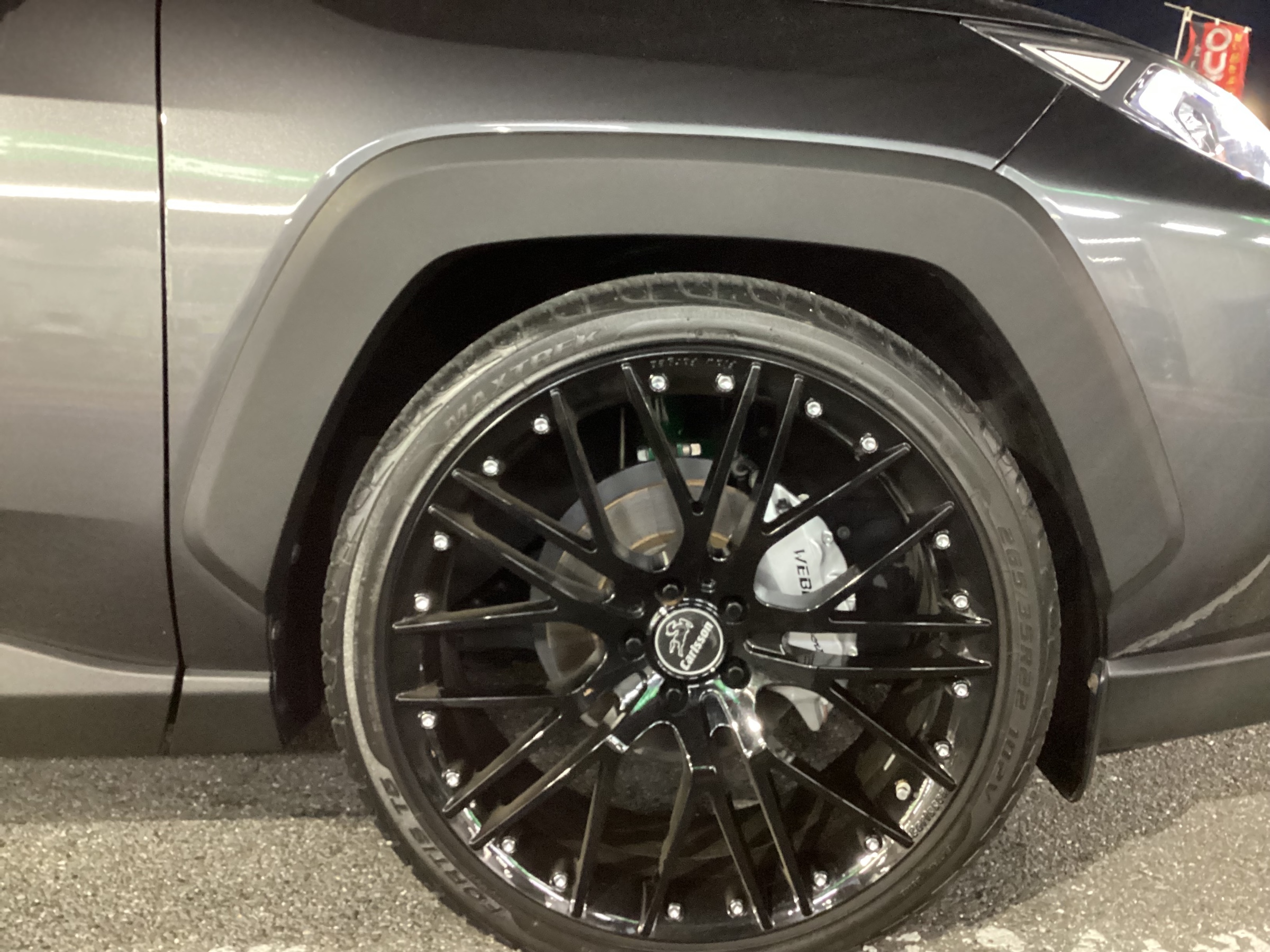 トヨタ・RAV4(MXAA54)〜車高調取り付け(TEIN FLEX Z)〜 | 店舗おススメ