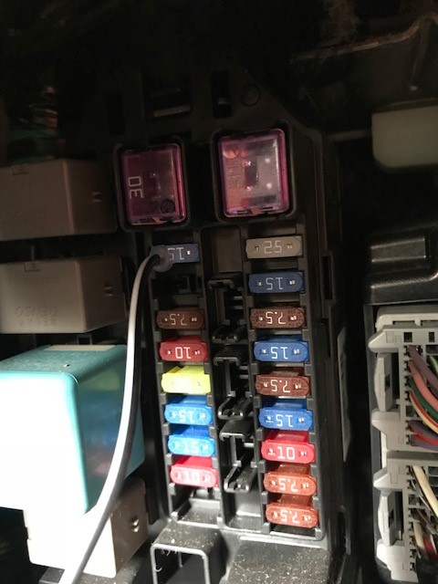 コムテック ドライブレコーダー Hdr 102 取付 ダイハツ タントエグゼ Av ナビ機器 カー用品取付 ドライブレコーダー ナビゲーション オーディオ サービス事例 タイヤ館 瀬谷 神奈川県のタイヤ カー用品ショップ タイヤからはじまる トータルカーメンテナンス