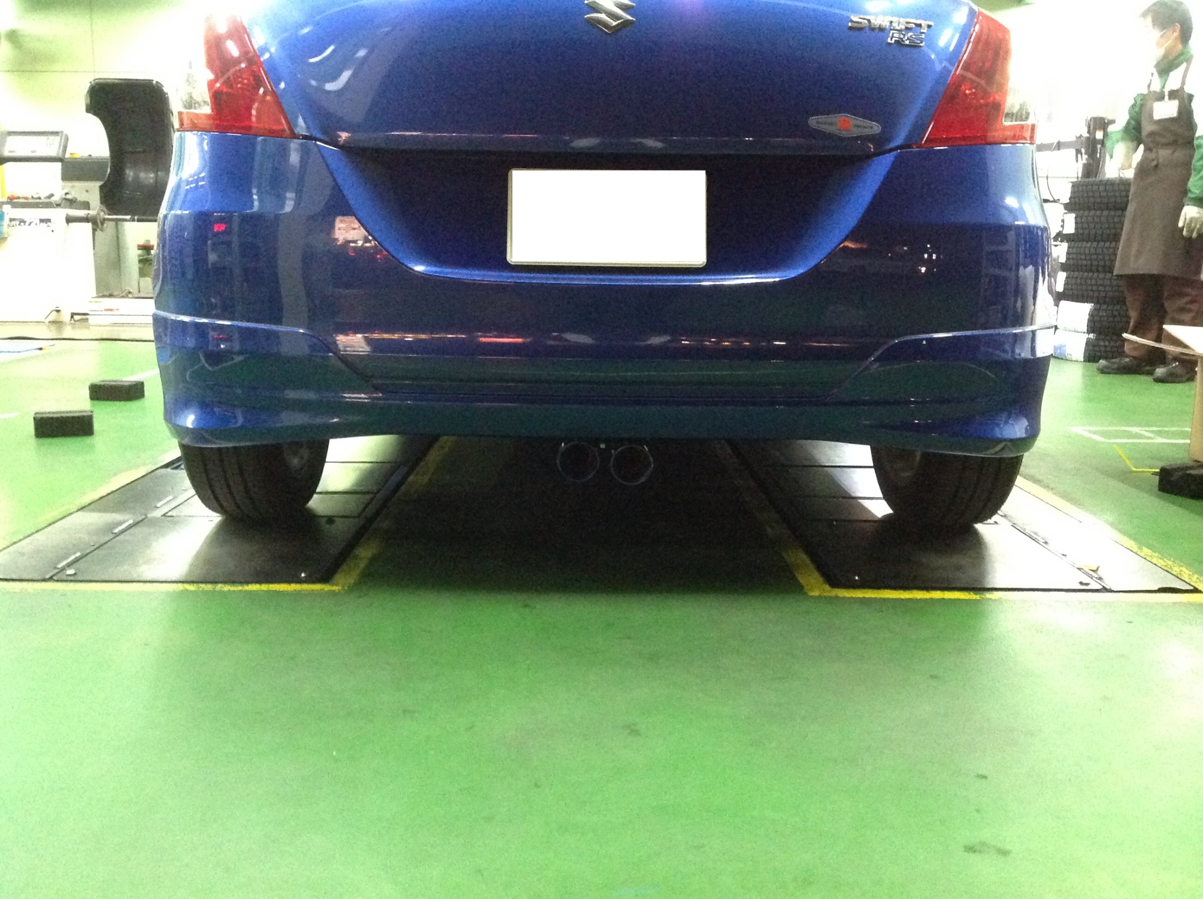 スイフト RS ZC72S HKS センター出しマフラー