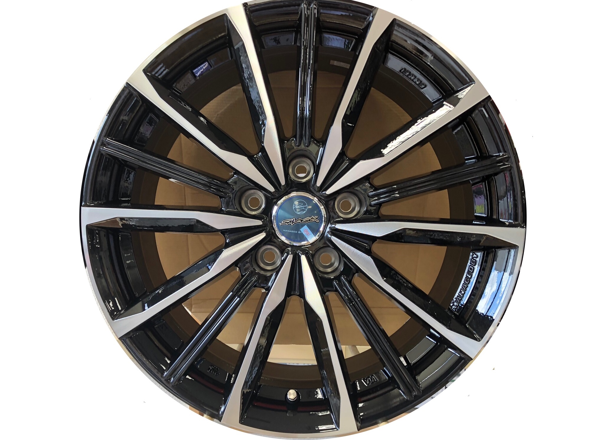 おすすめホイール☆KYOHO SMACK VALKYRIE | 店舗おススメ情報 | タイヤ