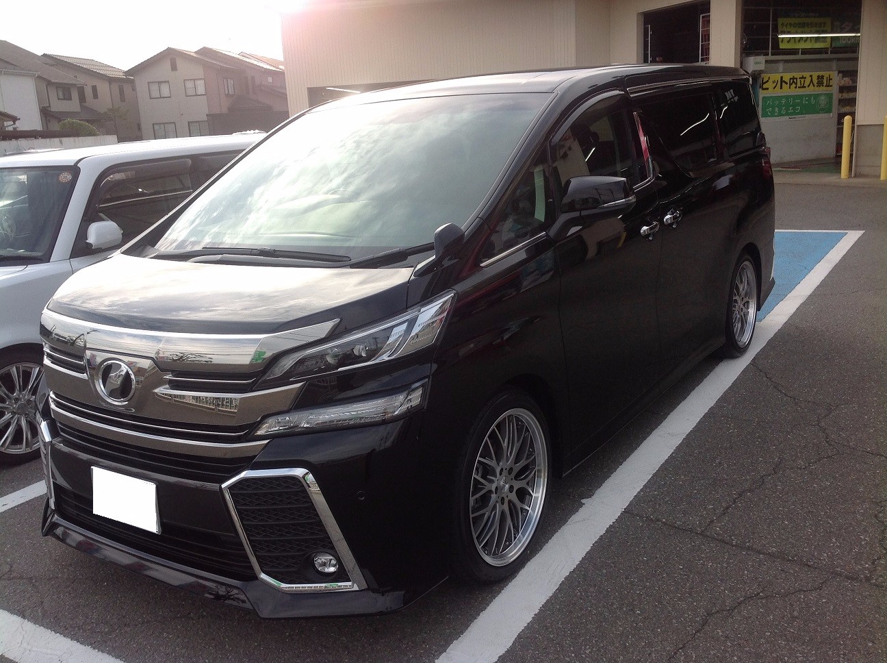 ヴェルファイア ロクサーニ２０インチ | トヨタ ヴェルファイア