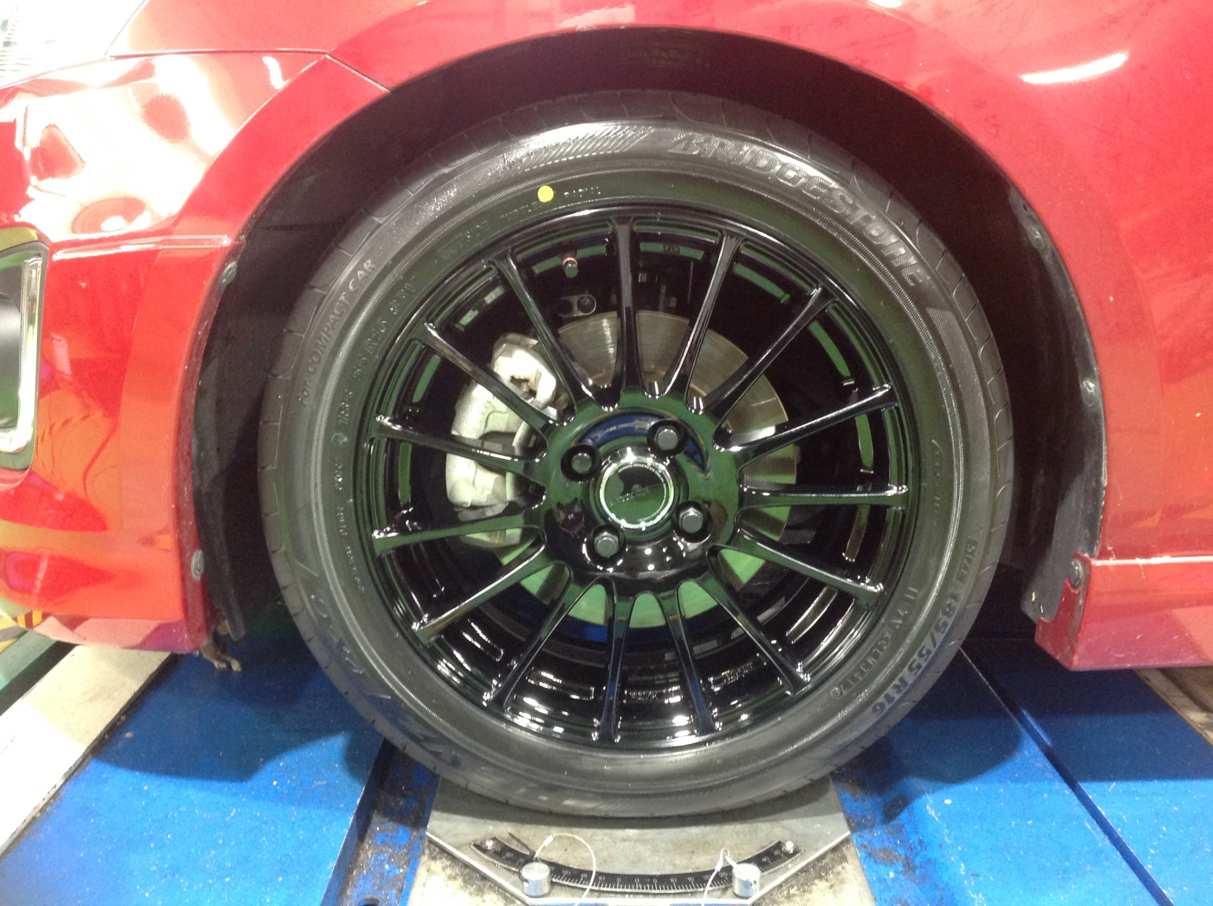 ☆スズキ スイフトRS タイヤホイールセット取り付け☆ | 店舗お ☆スズキ スイフトRS タイヤホイールセット取り付け☆ | 店舗お