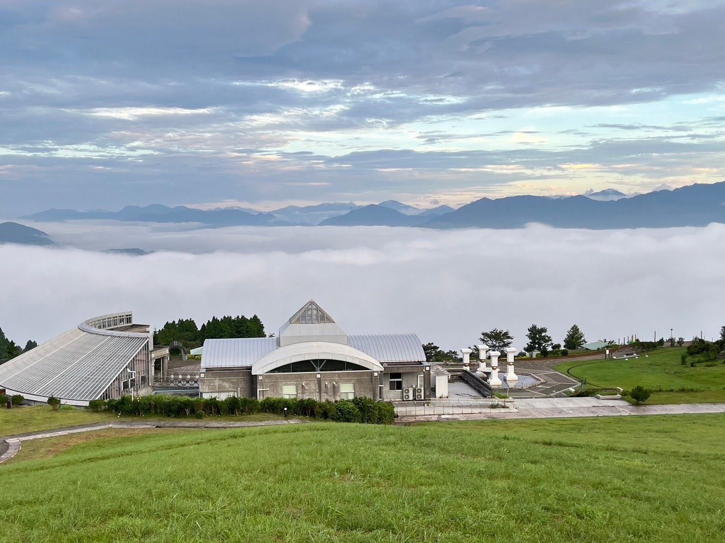 雲海綺麗にみれました