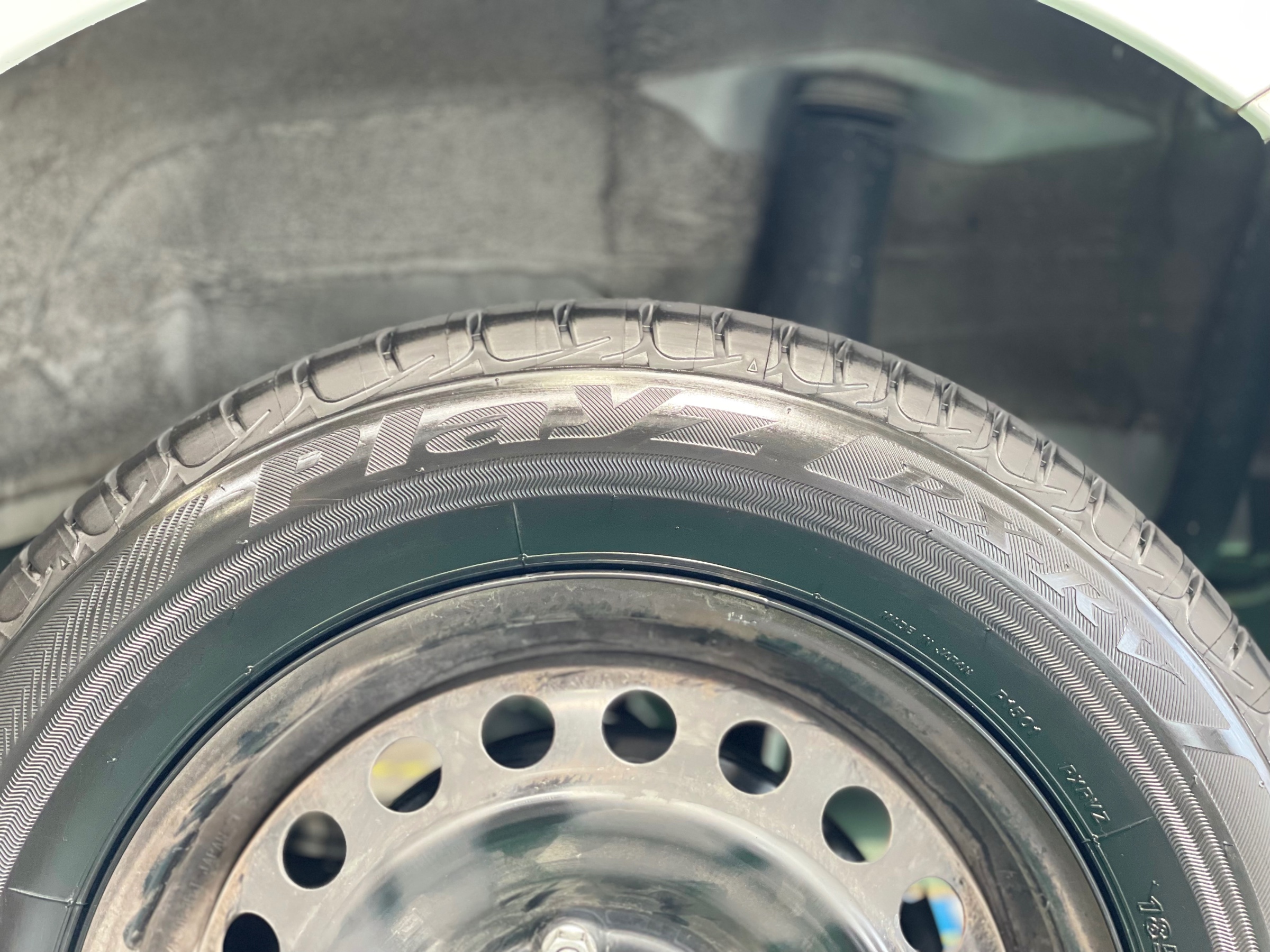 タイヤ館加古川 ホンダ フリード GB5　タイヤ交換