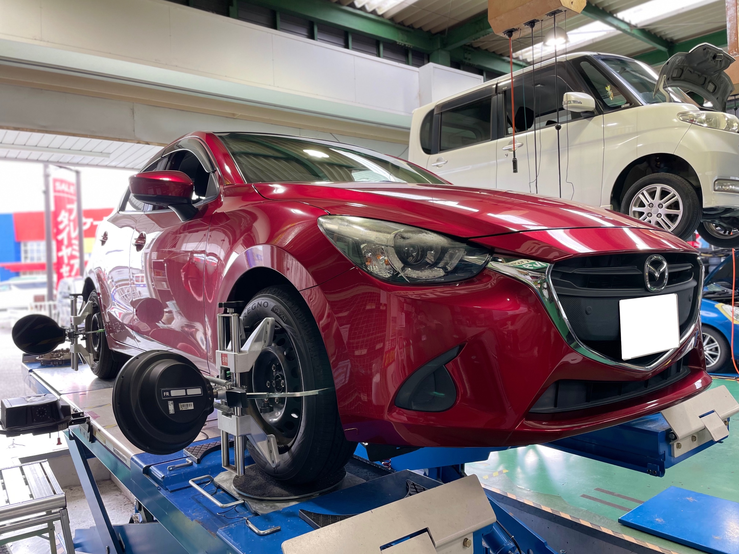 タイヤ館加古川 マツダ デミオ DJ3FS　アライメント調整