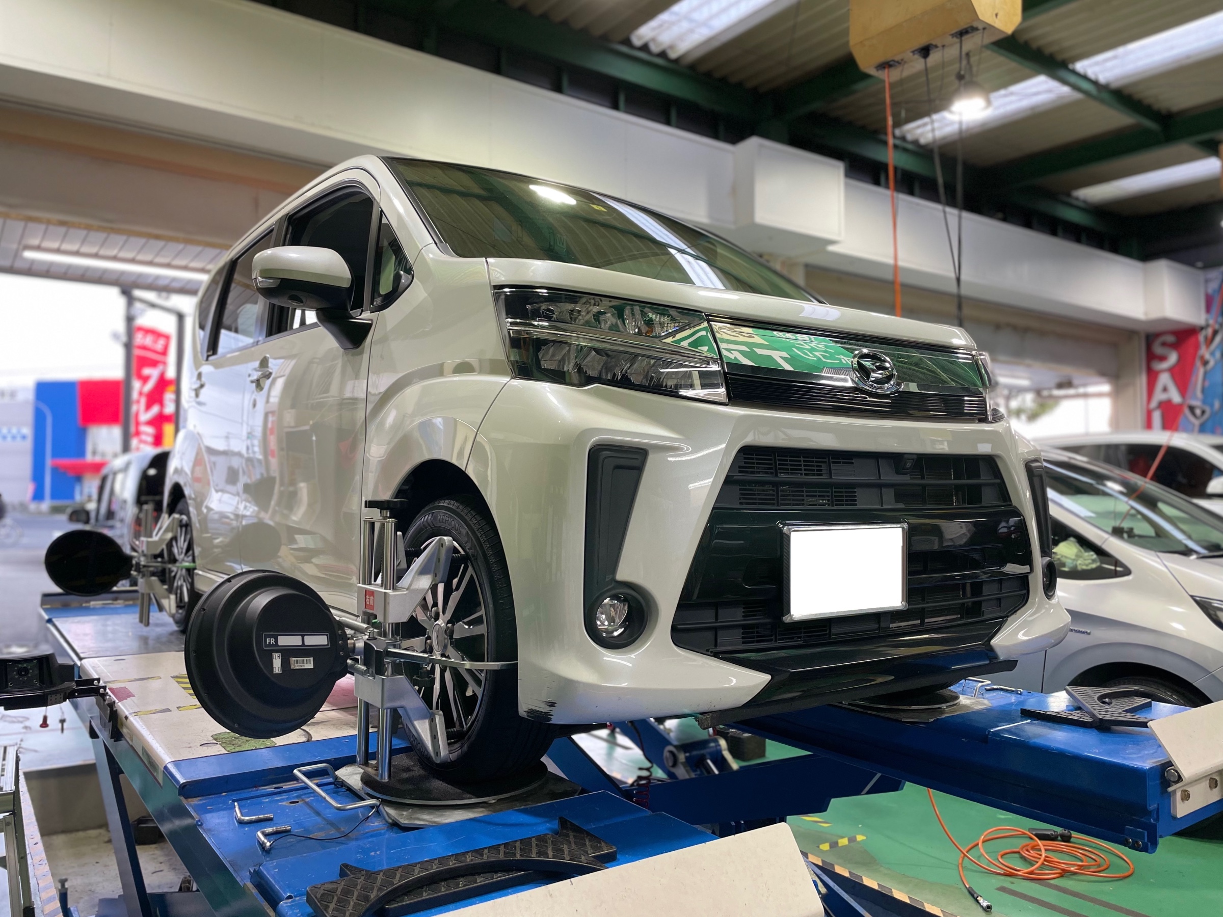 タイヤ館加古川 ダイハツ ムーヴ LA150S　アライメント調整