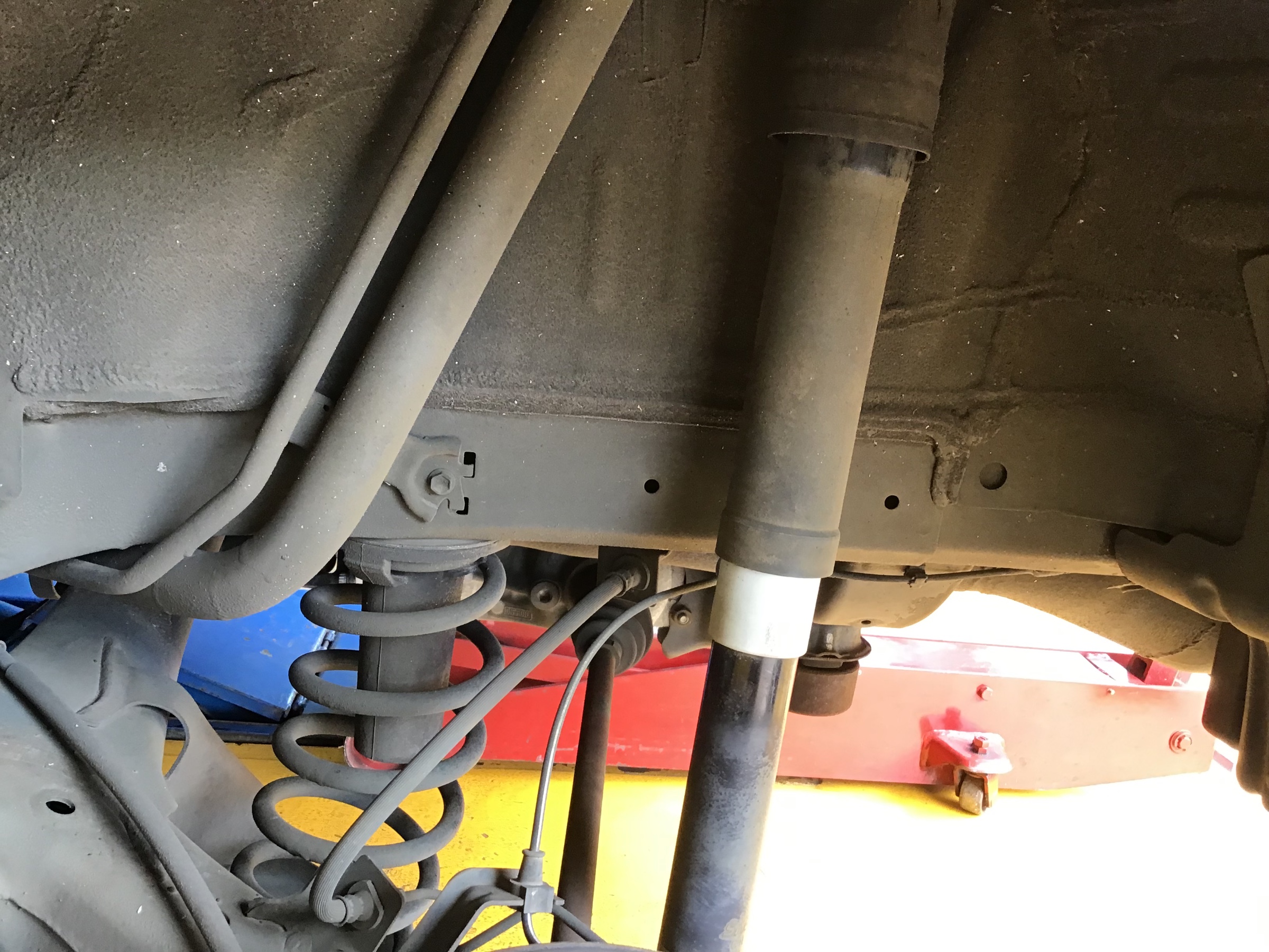 南部　足回り④ RAV4 純正 足回り サスペンション - メルカリ