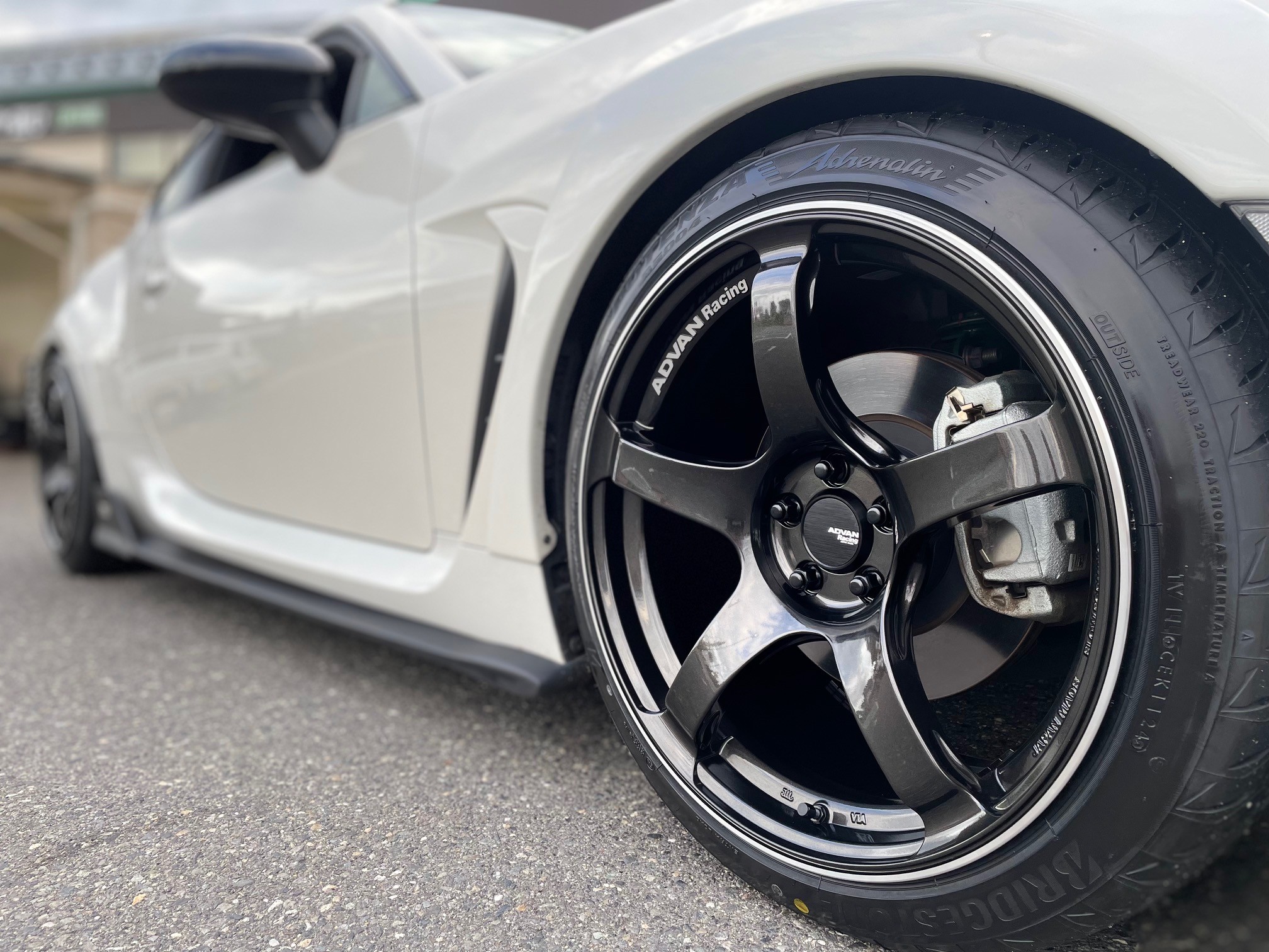 ＊Rin＊ GR86 × TEIN車高調 × RE004 × ADVAN TC4 | 店舗おススメ情報 | タイヤ