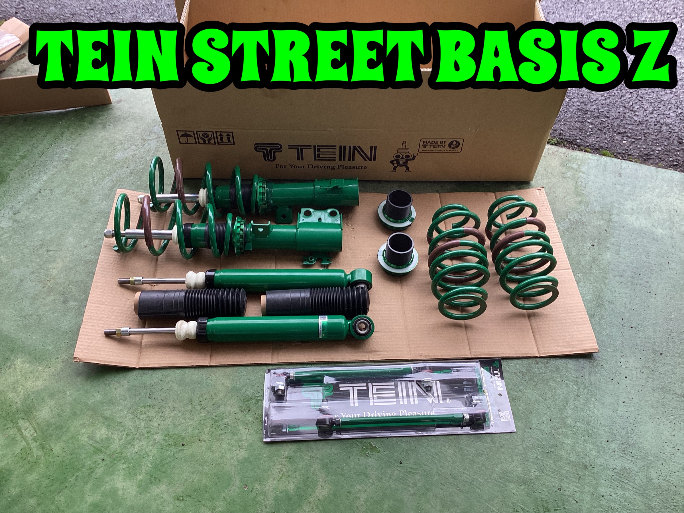 トヨタ・プリウス〜車高調取り付け(TEIN STREET BASIS Z