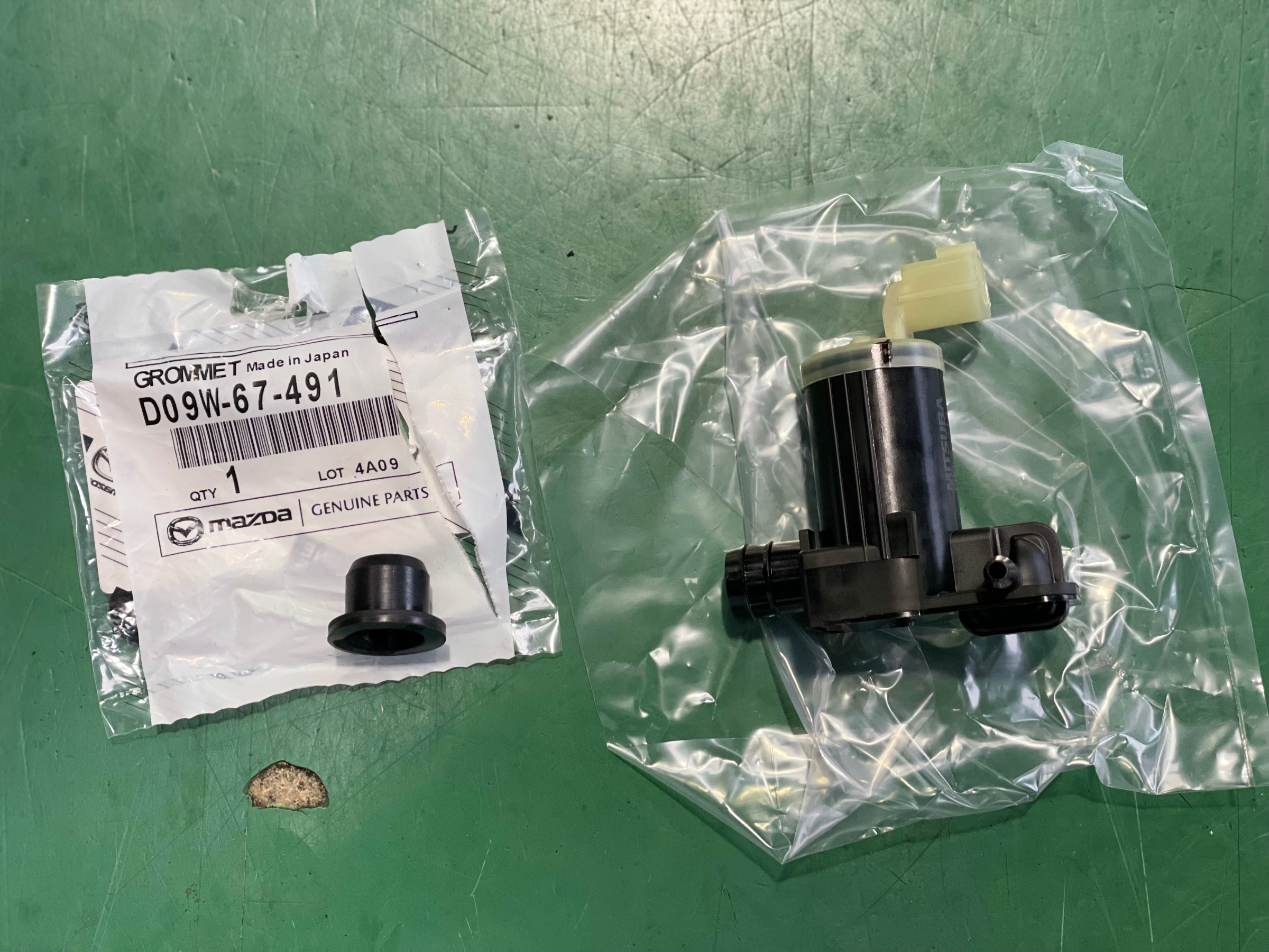 タイヤ館加古川 マツダ CX-3 DK5FW　ウォッシャーポンプ 交換後