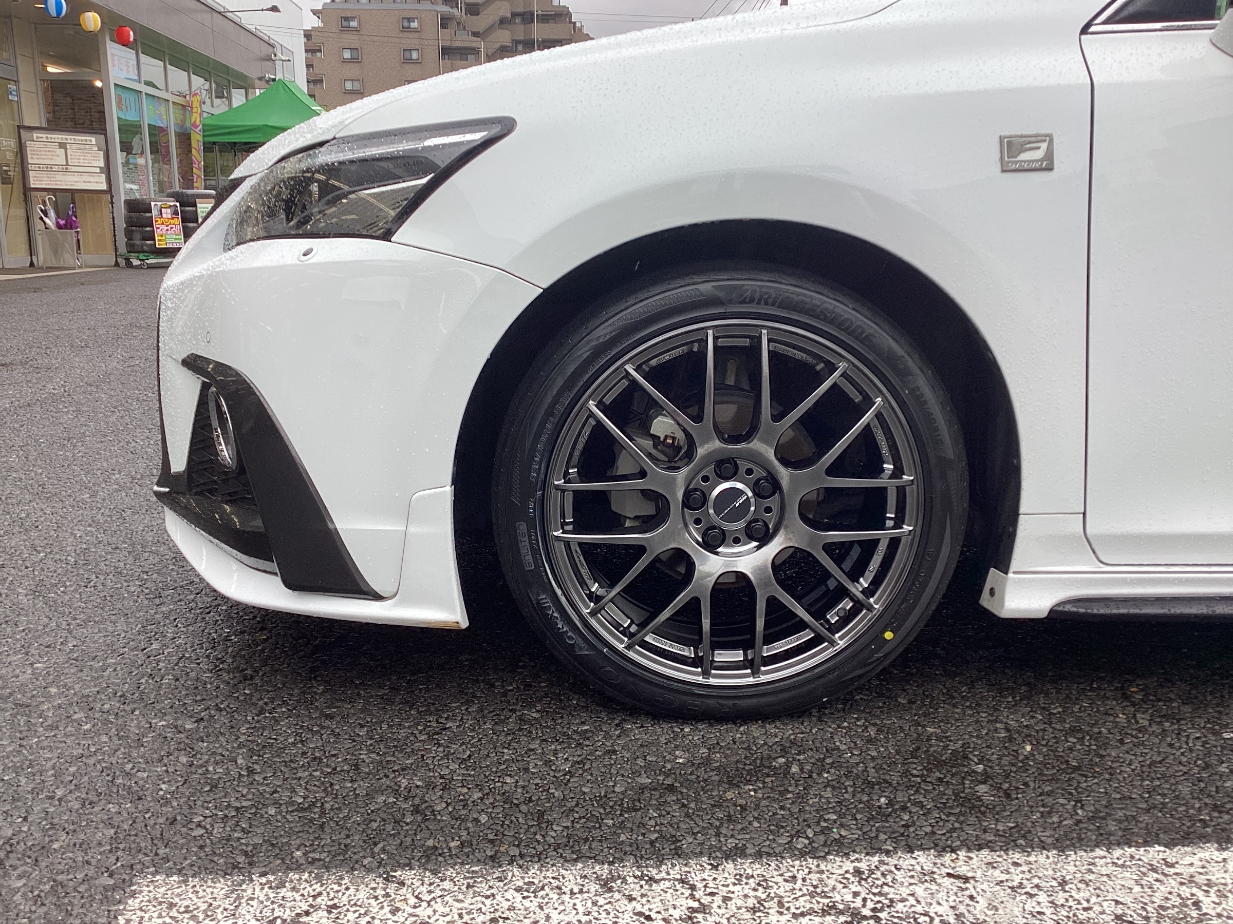 レクサス CT ホイールセット装着！ | 店舗おススメ情報 | タイヤ