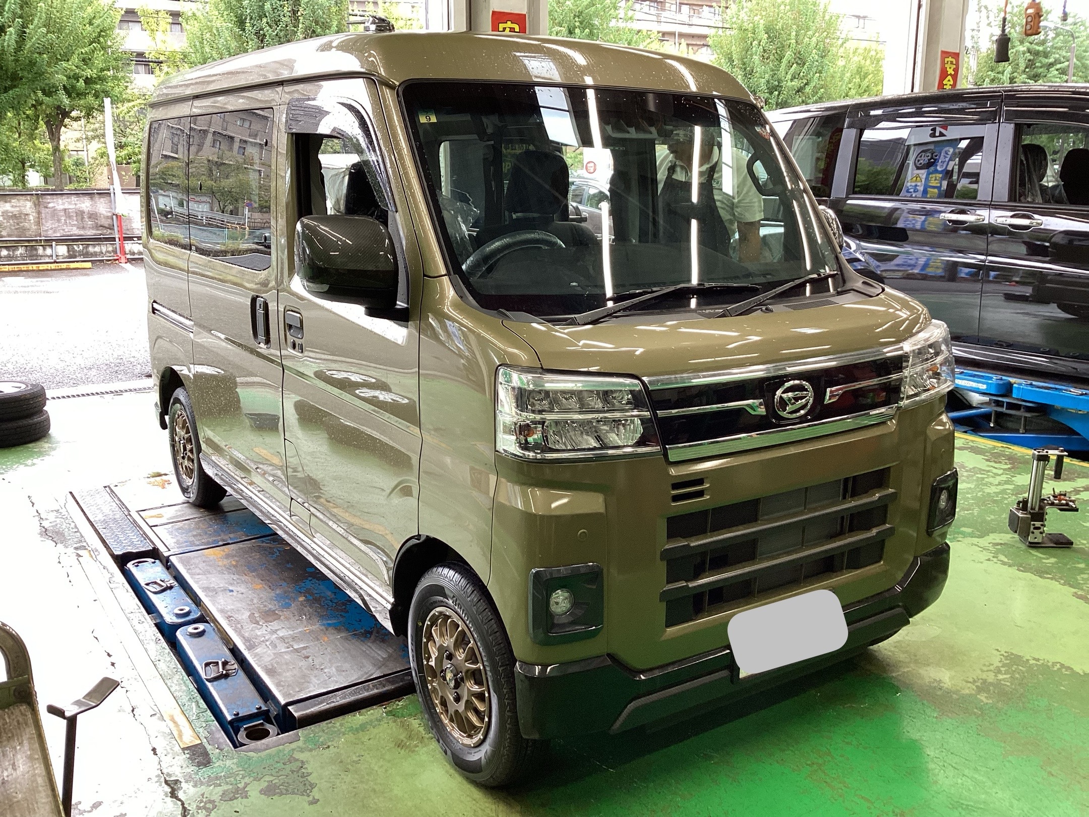 ハイゼットカーゴ ホイール交換しました | 店舗おススメ情報 ハイゼットカーゴ ホイール交換しました | 店舗おススメ情報