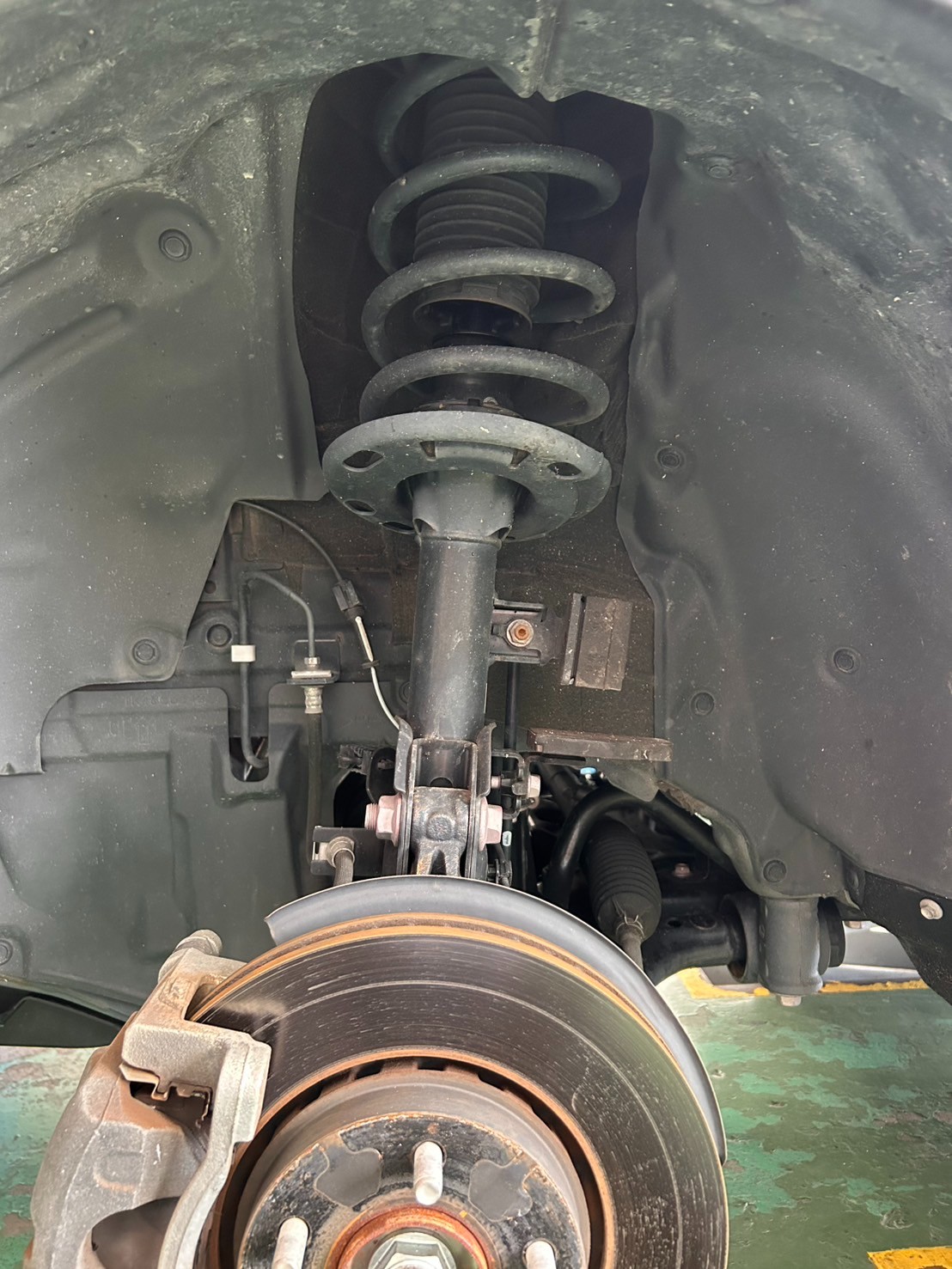 車高調入れて楽しく走ろう！！ ／ マツダ CX-5 KF2P | 店舗おススメ