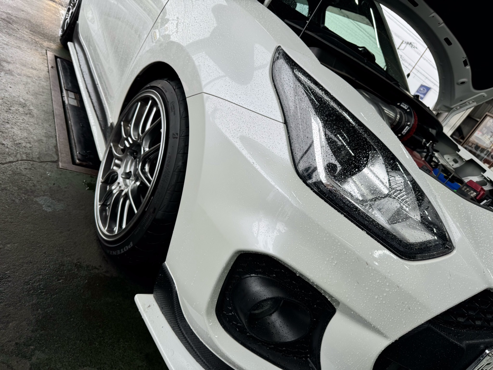 スイスポZC33S HKSフラッシュエディター&RRPシフトマウント