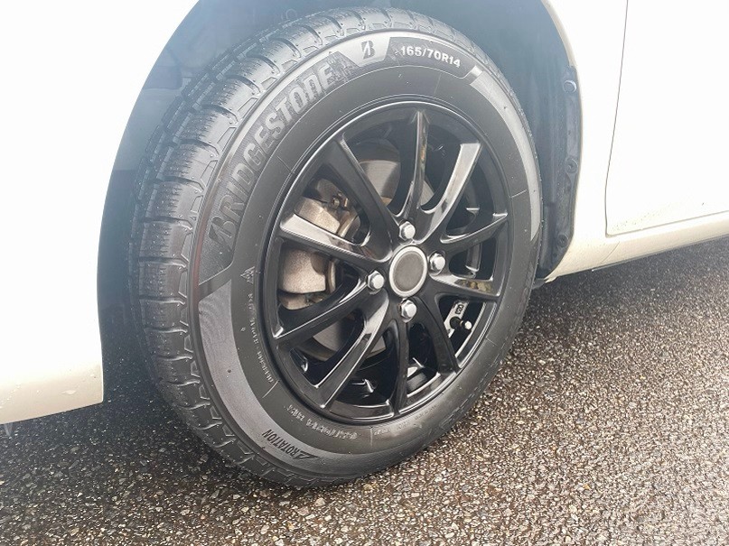 ☆ ヴィッツ等　☆ 165/70R14 ヨコハマタイヤ　2016年製　サマータイヤ 2026年5月】ヴィッツ タイヤ（ヨコハマタイヤ）のおすすめ人気