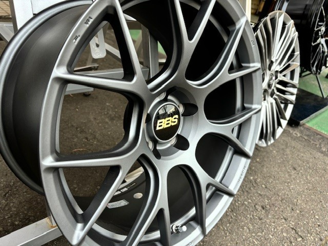 アルミホイール　冬タイヤ　BBS
