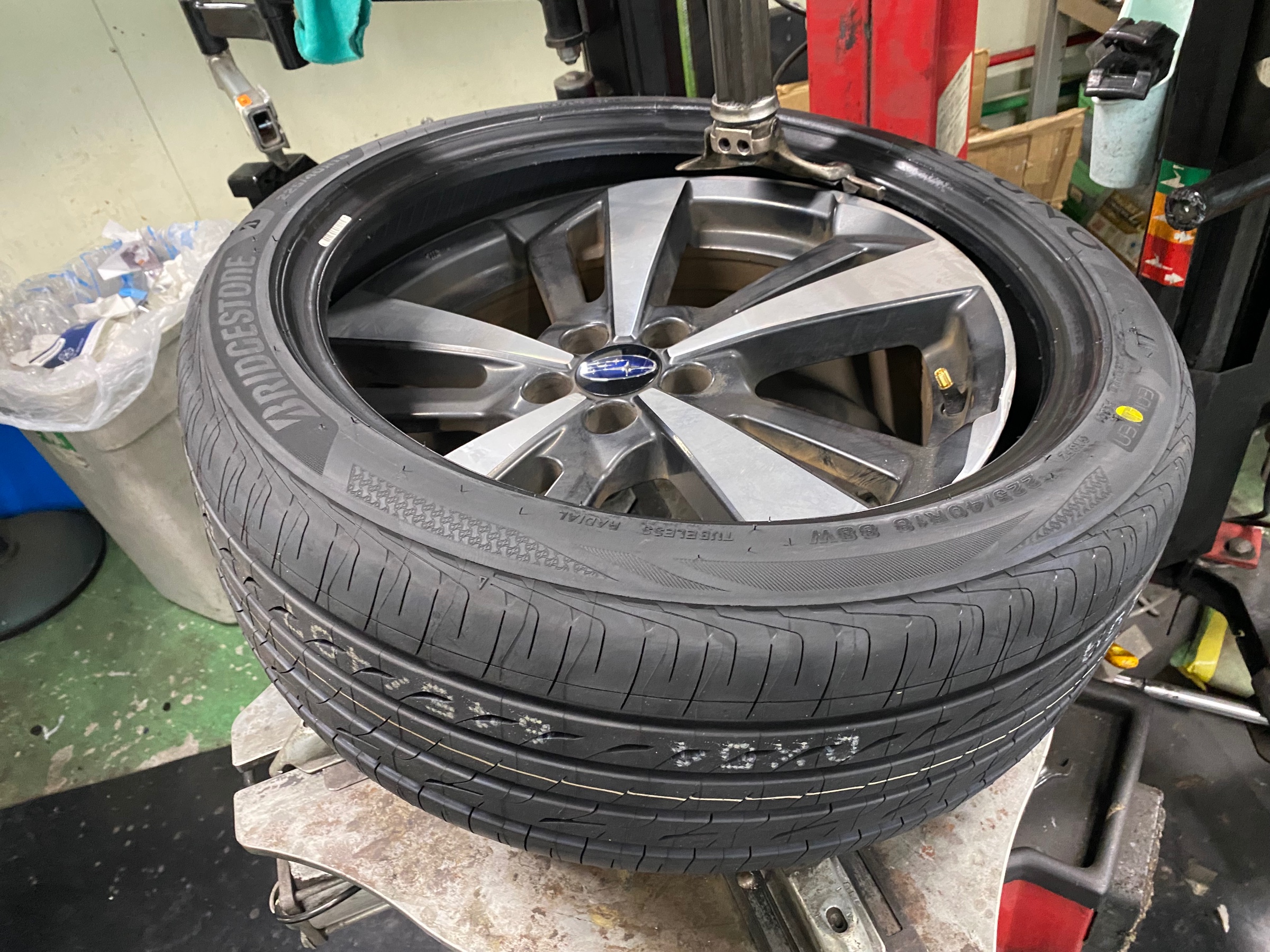 　　ブリヂストン　タイヤ館下松　タイヤ交換　アルミホイール　オイル交換　バッテリー交換　ワイパー交換　エアコンフィルター交換　アライメント調整　国産車　輸入車　下松市　周南市　徳山　柳井　熊毛　光　玖珂　周東