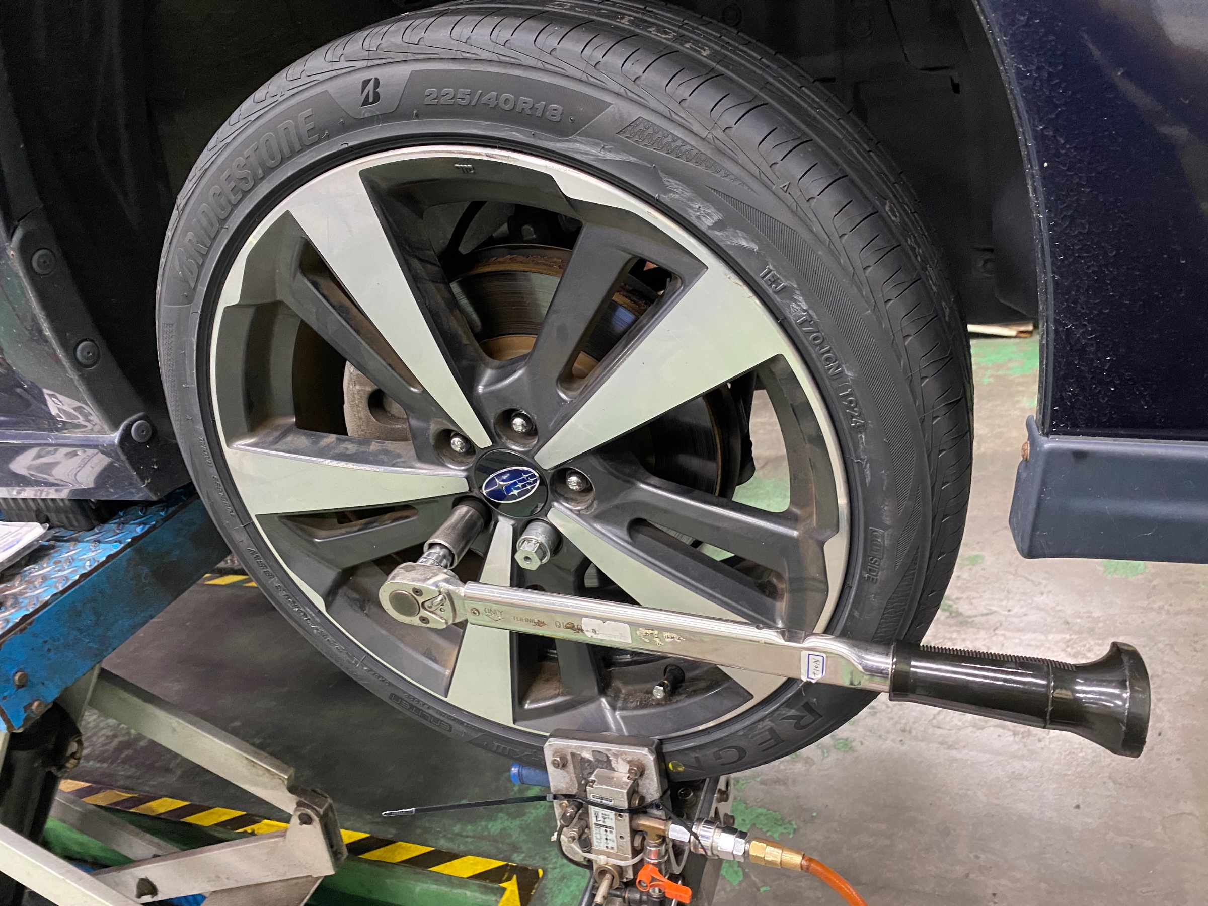 　　ブリヂストン　タイヤ館下松　タイヤ交換　アルミホイール　オイル交換　バッテリー交換　ワイパー交換　エアコンフィルター交換　アライメント調整　国産車　輸入車　下松市　周南市　徳山　柳井　熊毛　光　玖珂　周東