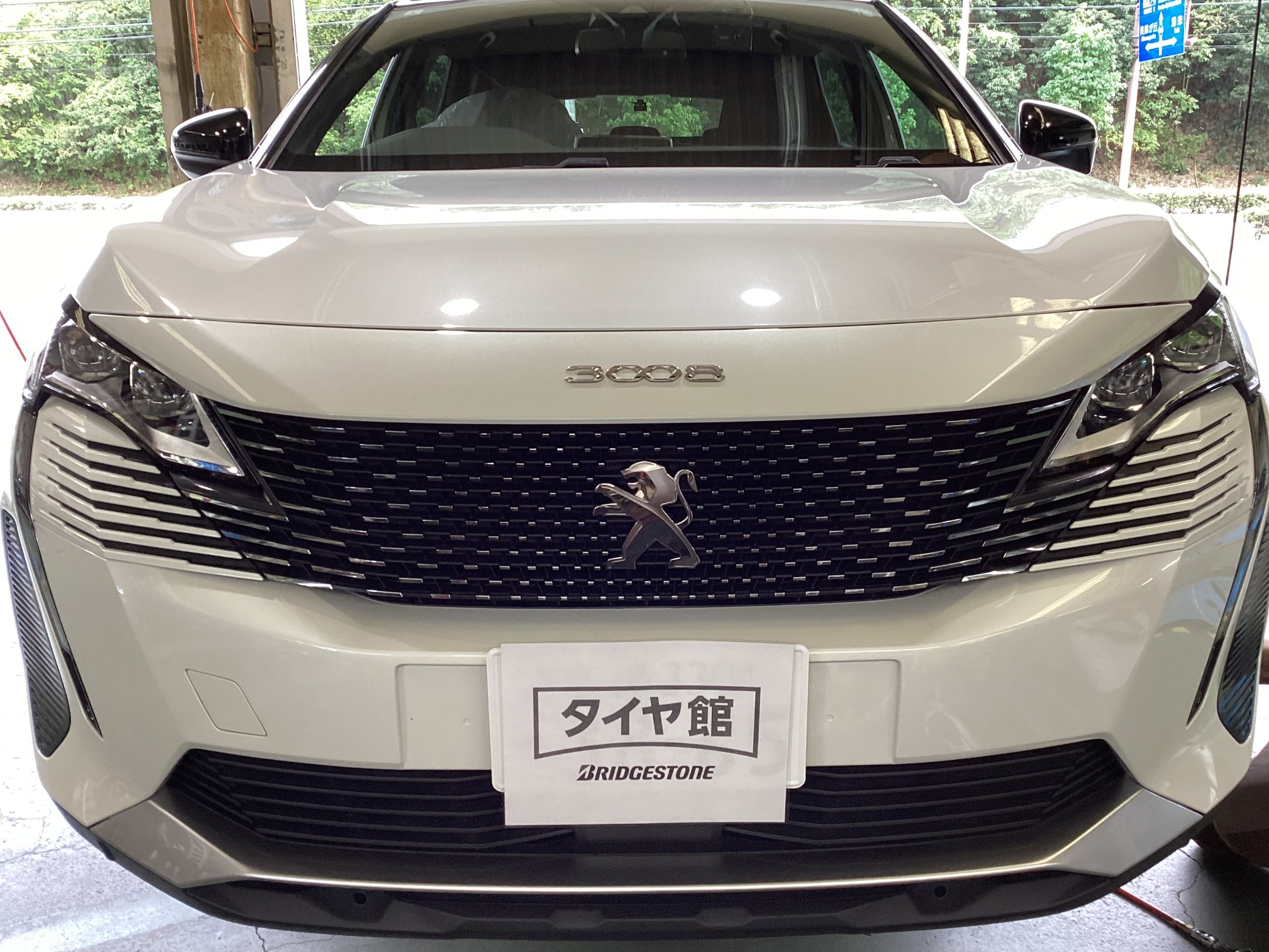 ＳＵＶ専用タイヤ　アレプジョー３００８　GT　ンザLX100へタイヤ交換タイヤ館五日市