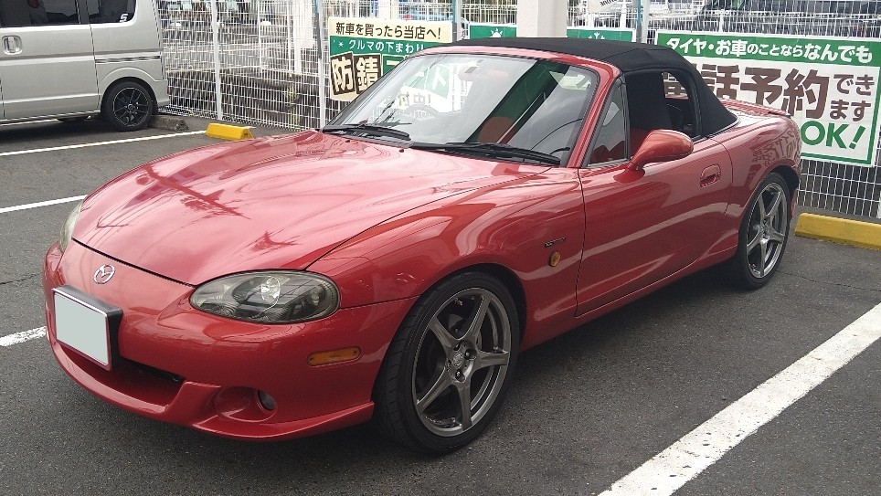 ロードスター】BBS RFホイール装着!レッドセンターキャップで ロードスター】BBS RFホイール装着!レッドセンターキャップで