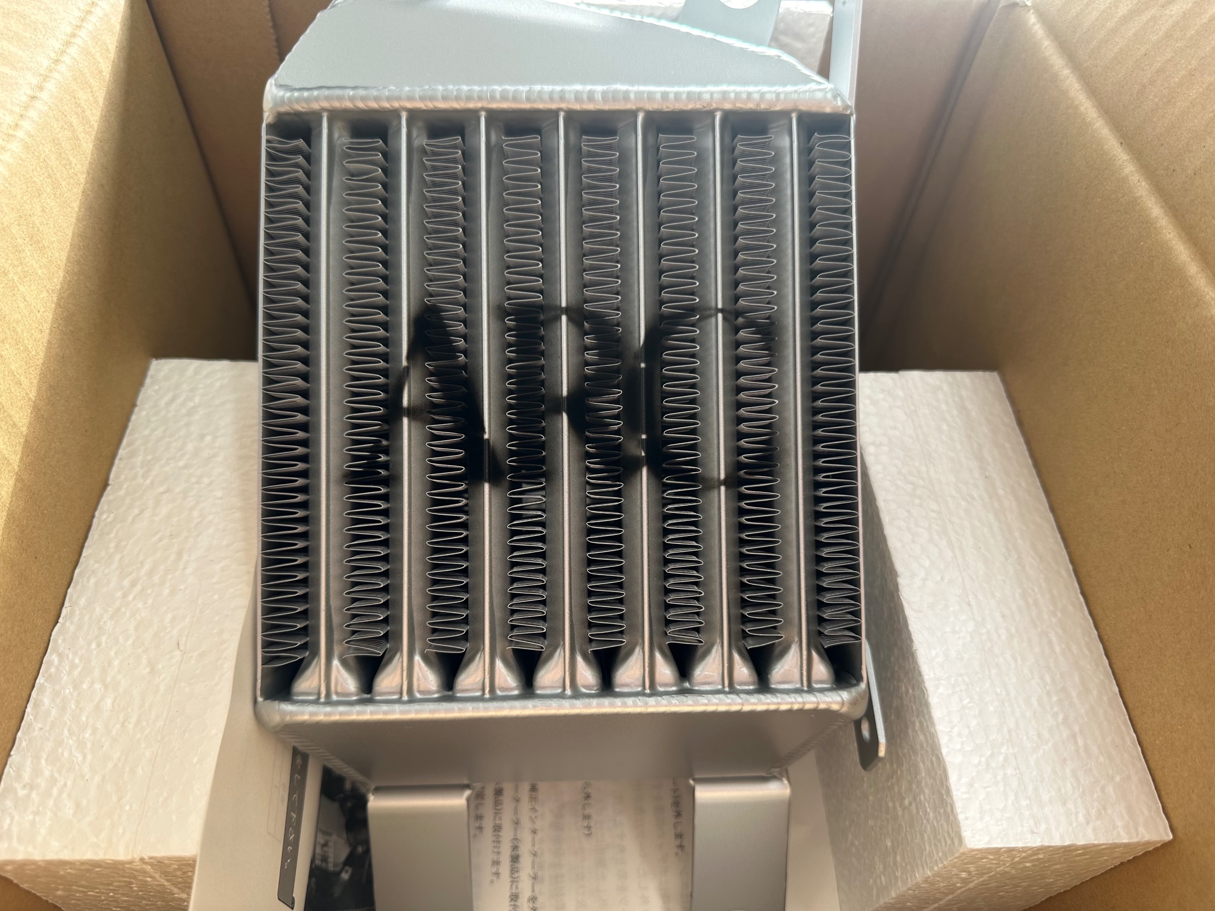 ダイハツ コペン L880K インタークーラー 大容量 純正交換 オール-アルミ製 大容量インタークーラーL880K コペン 純正交換