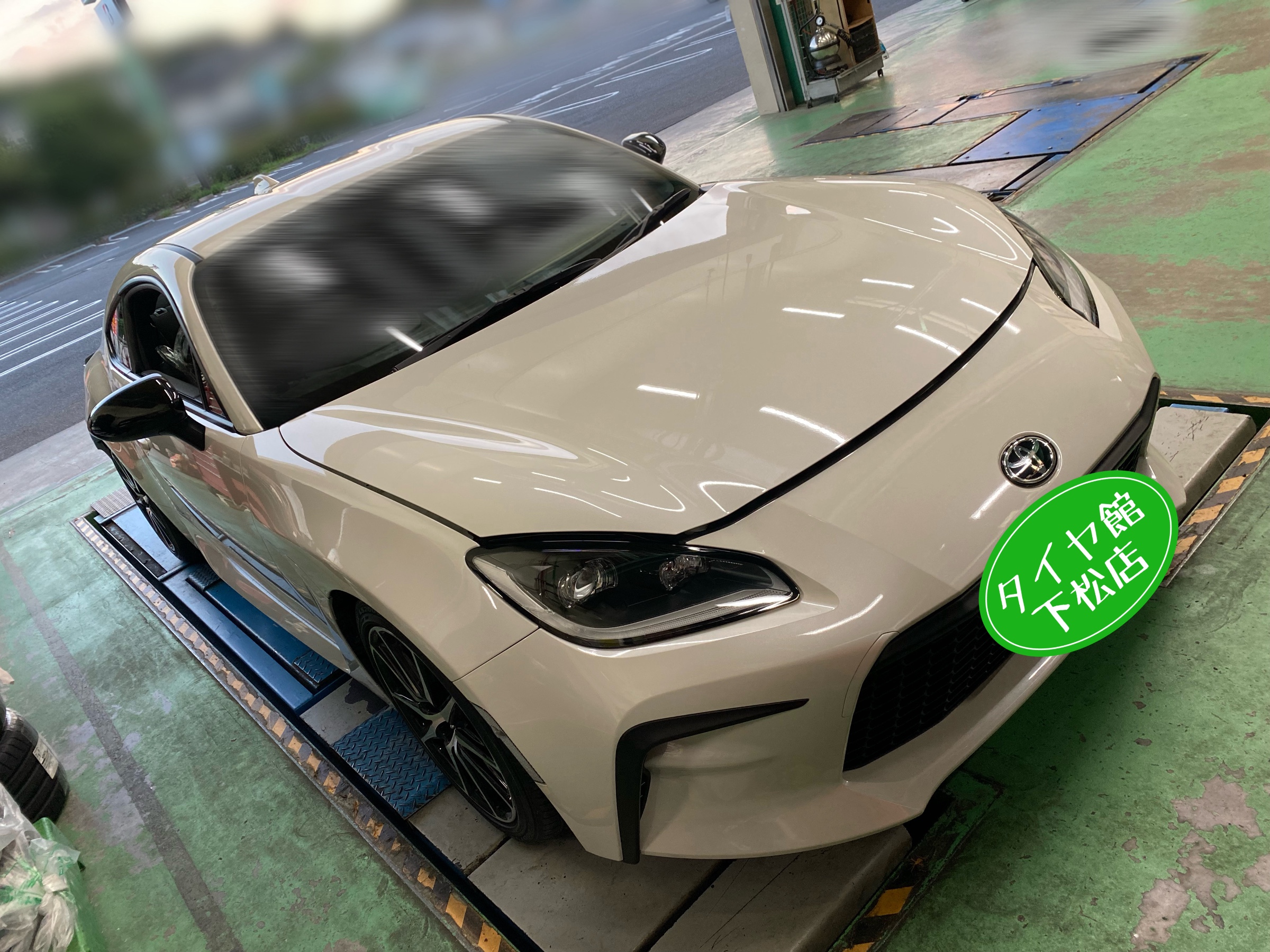 　　ブリヂストン　タイヤ館下松　タイヤ交換　アルミホイール　オイル交換　バッテリー交換　ワイパー交換　エアコンフィルター交換　アライメント調整　国産車　輸入車　下松市　周南市　徳山　柳井　熊毛　光　玖珂　周東
