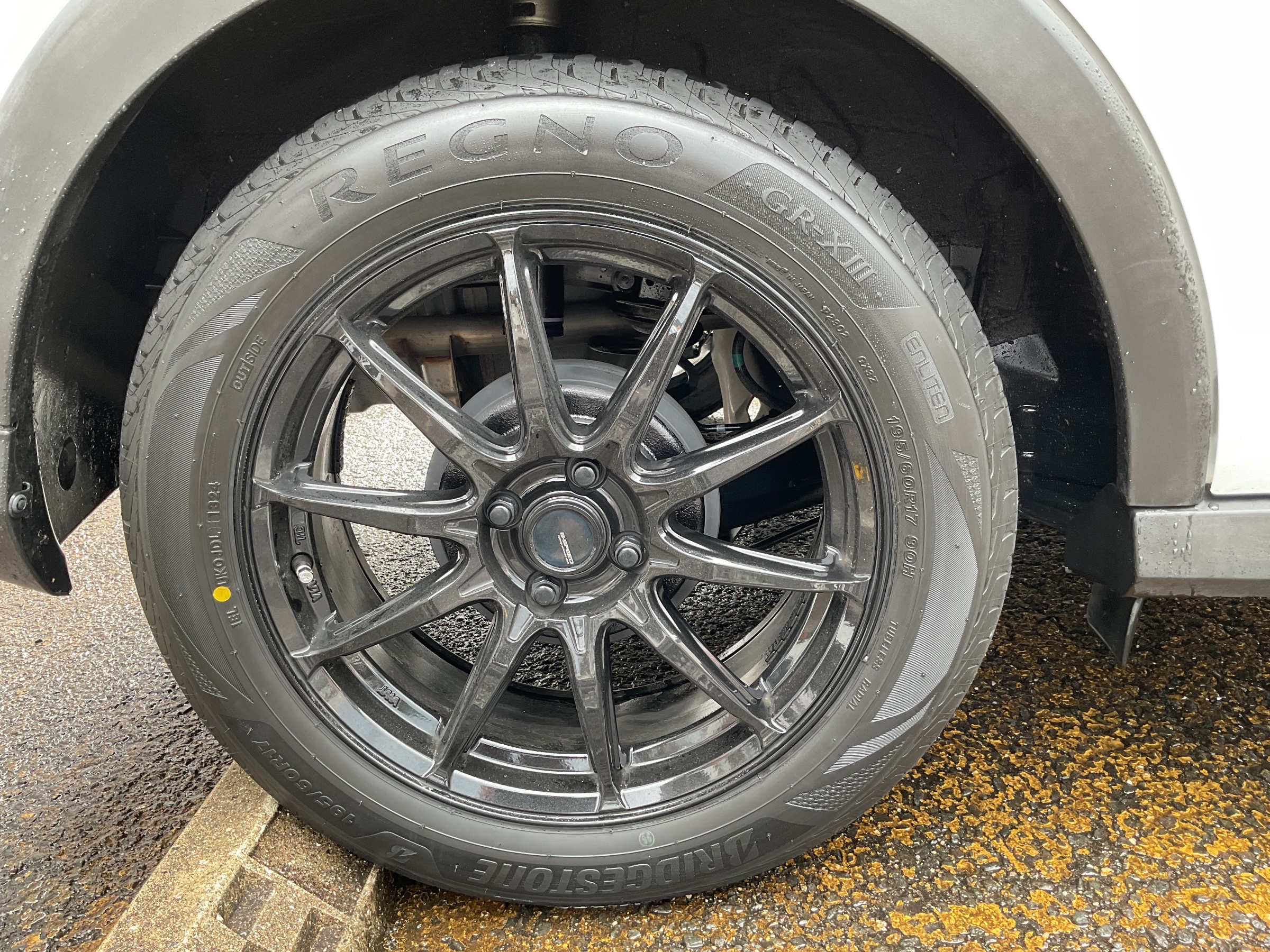 ロッキー BRIDGESTONE REGNO GR-XⅢ 取付 | 店舗おススメ情報