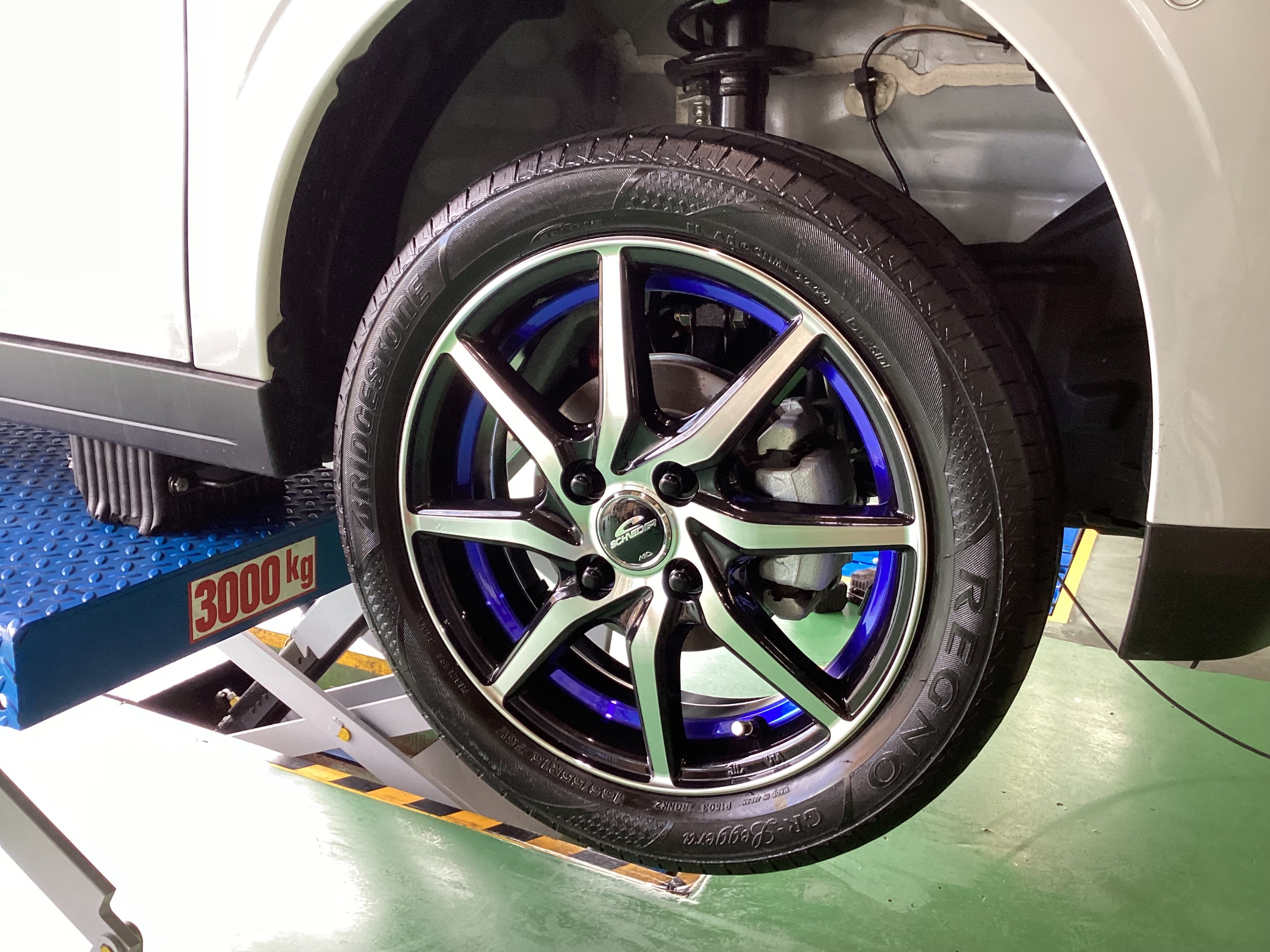 日産 サクラ ホイールセット取り付け！ | 店舗おススメ情報