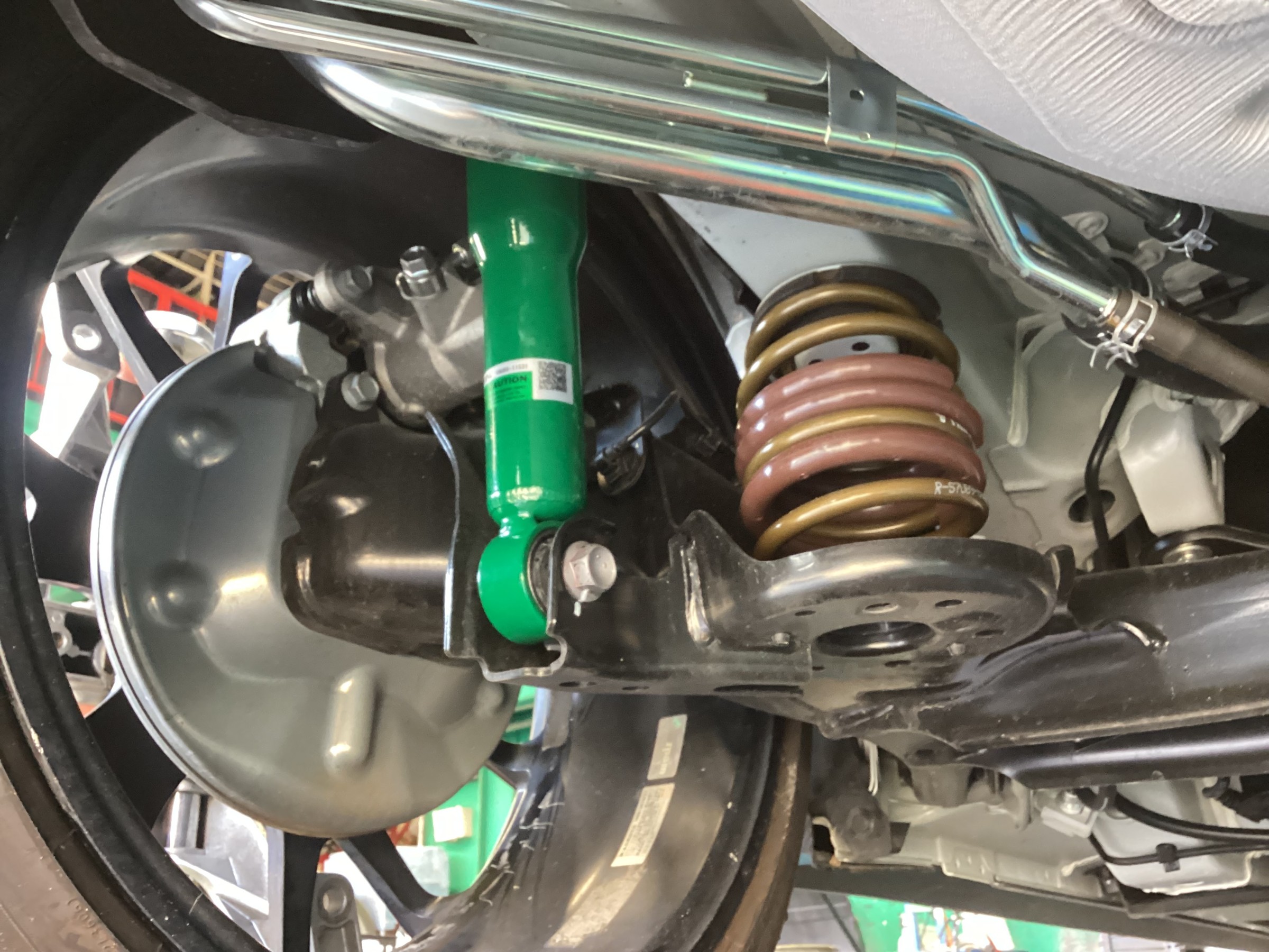 スズキ スイフトスポーツ ZC33S テイン 足回り交換