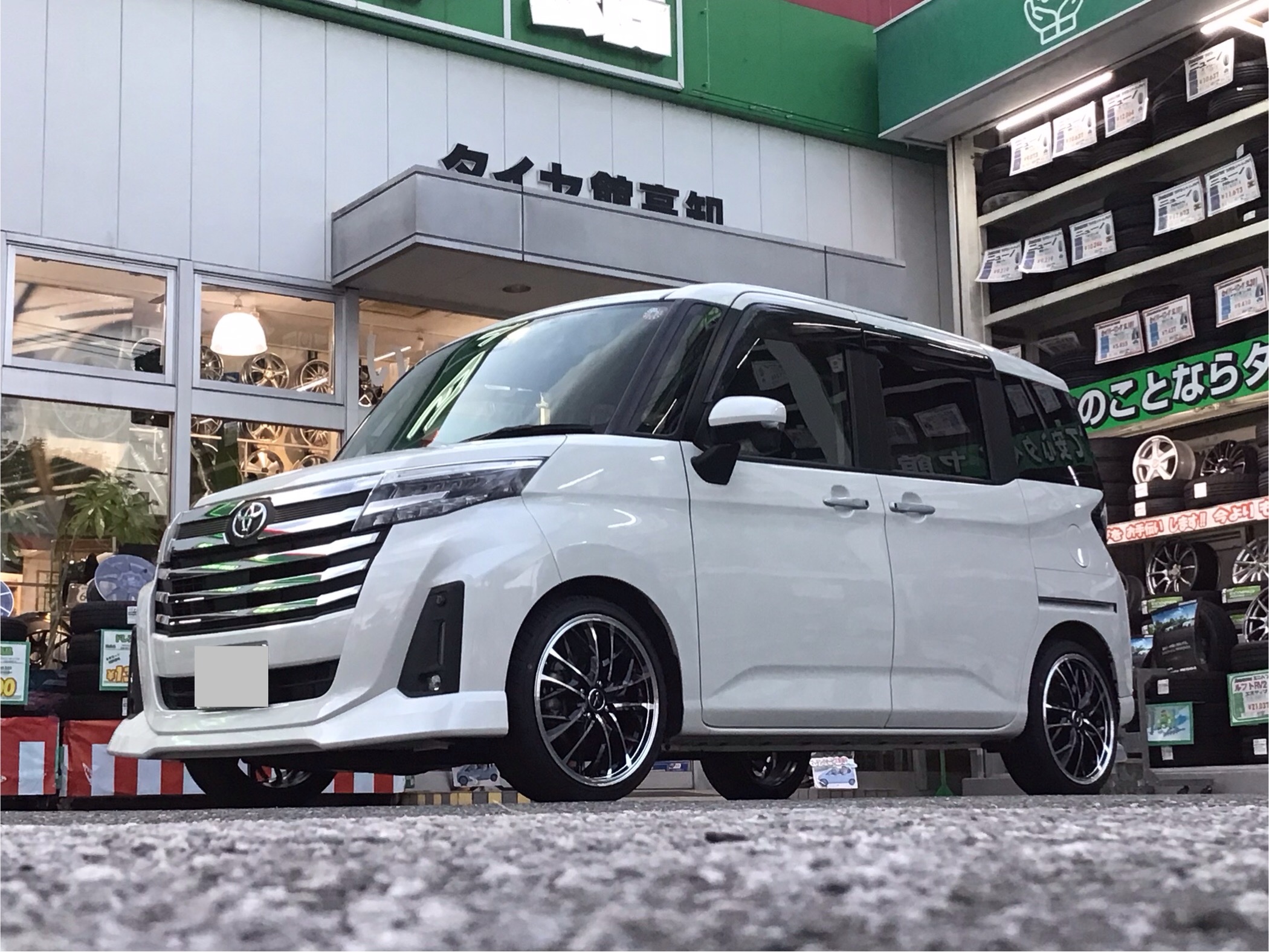 ウェッズ　レオニスMV 17インチ