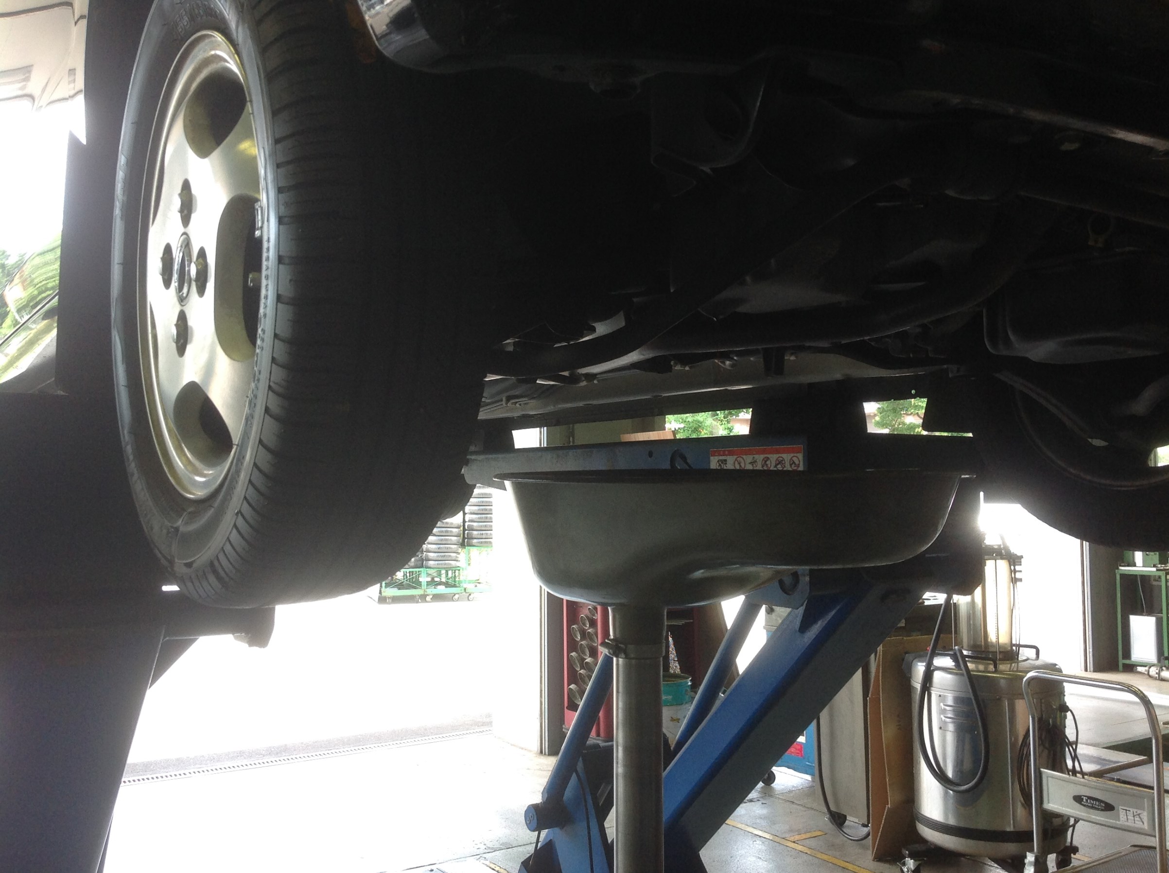 モコ オイル交換 日産 Moco メンテナンス商品 オイル関連 エンジンオイル交換 サービス事例 タイヤ館 三鷹 東京都のタイヤ カー用品ショップ タイヤからはじまる トータルカーメンテナンス タイヤ館グループ