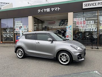 スイフトスポーツ × ハヤシレーシング | 店舗おススメ情報 | タイヤ館