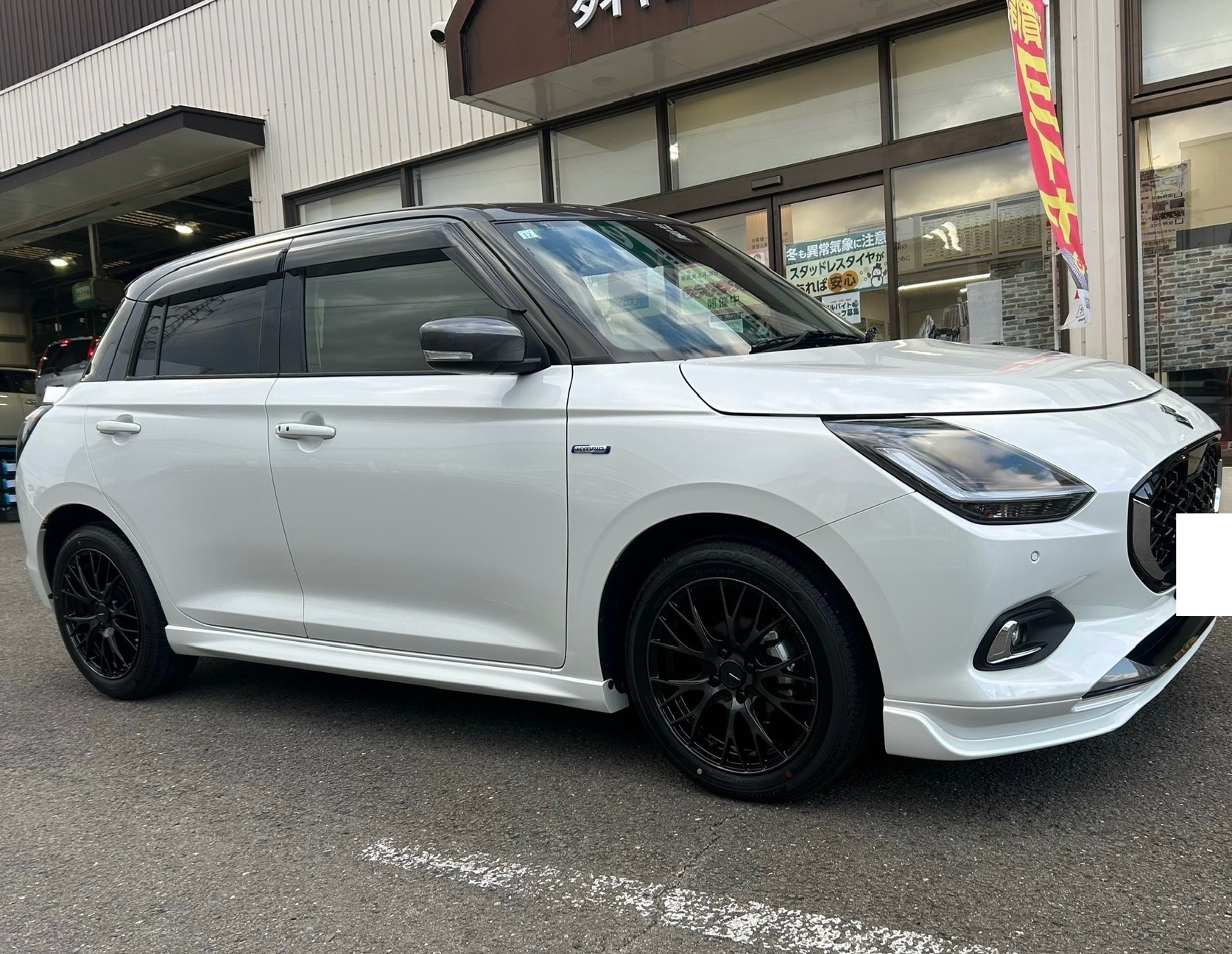スイフト ホイールWeds Sport SA-20R取付 | 店舗おススメ情報 | タイヤ