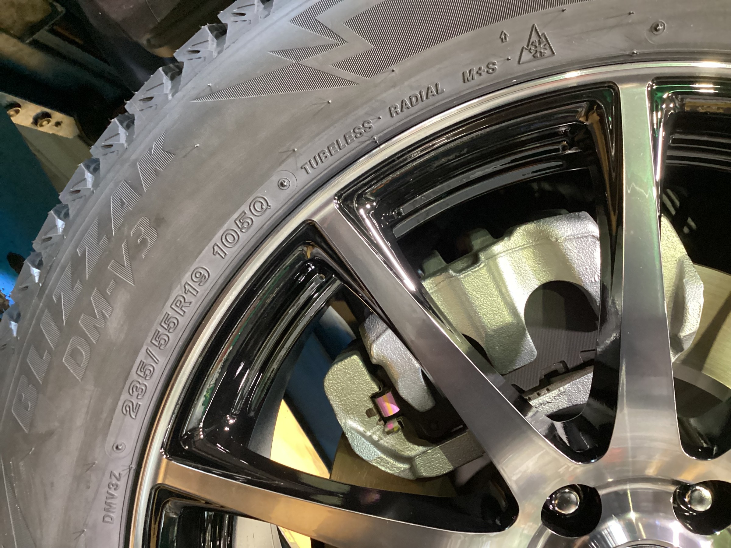 ①14インチスタッドレスセット【専用】 Amazon | 【4本セット】195/60R16 89Q BLIZZAK VRX3 ブリザック