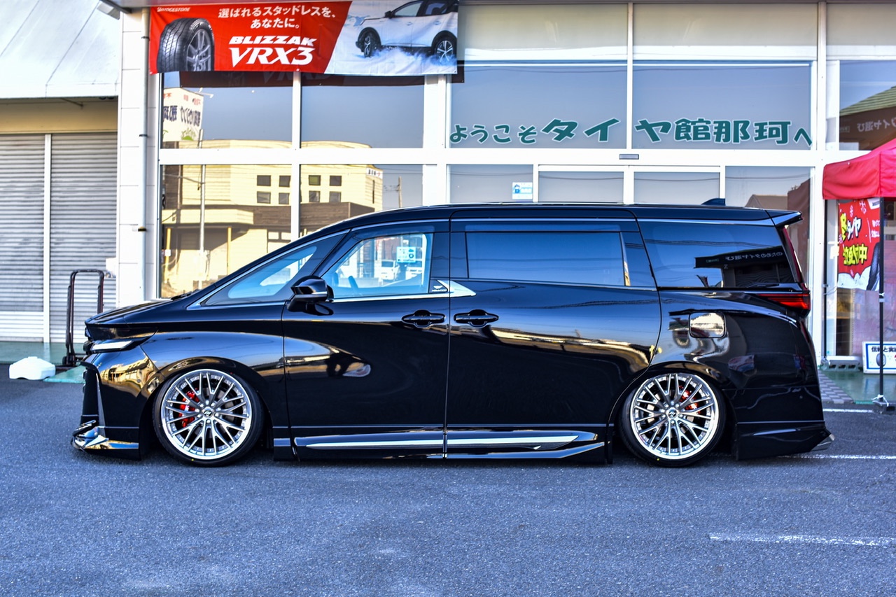 40ヴェルファイア エアフォースエアサス・WORKホイール