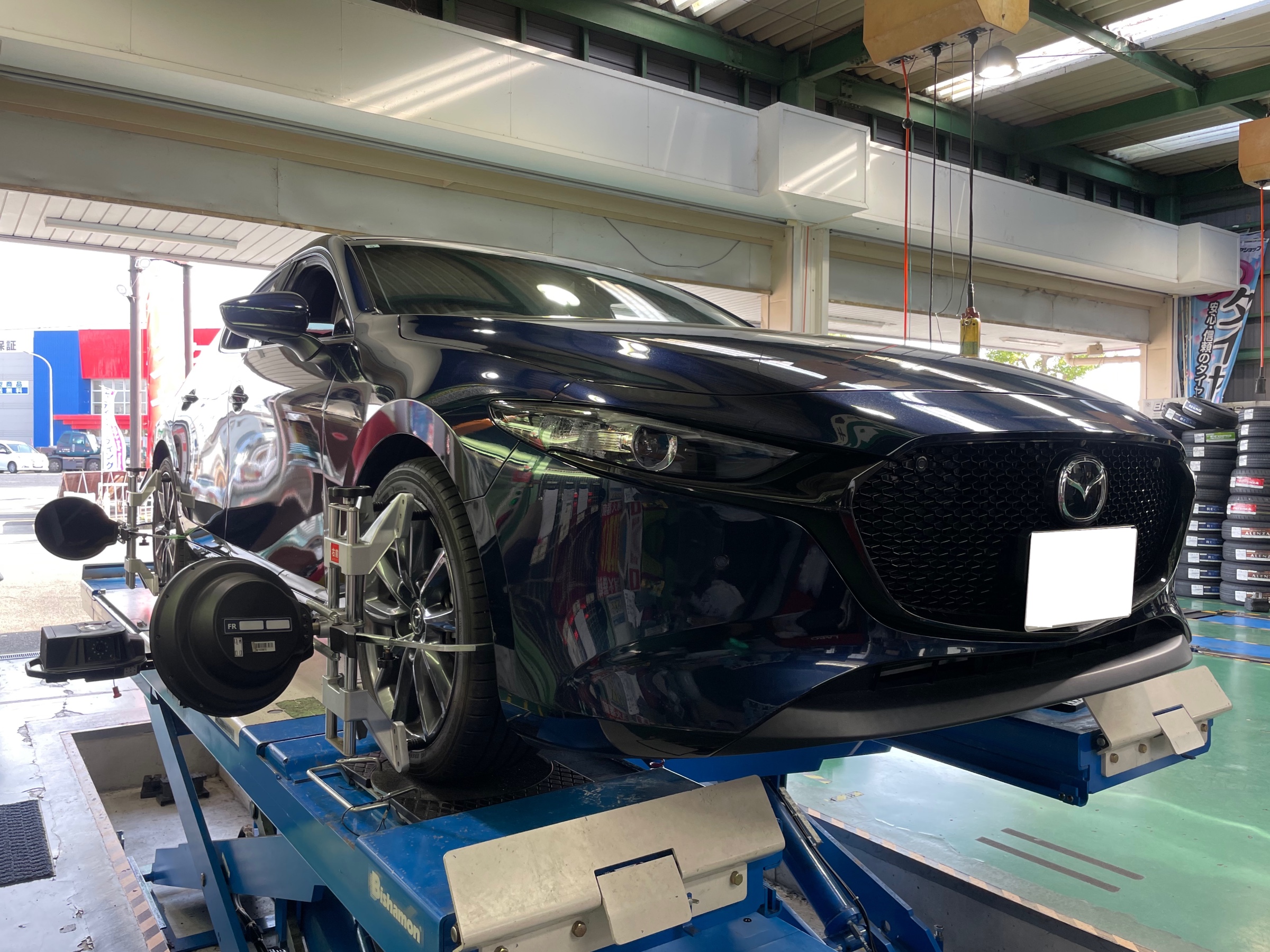 タイヤ館加古川 マツダ MAZDA3 BP5P　アライメント測定・調整