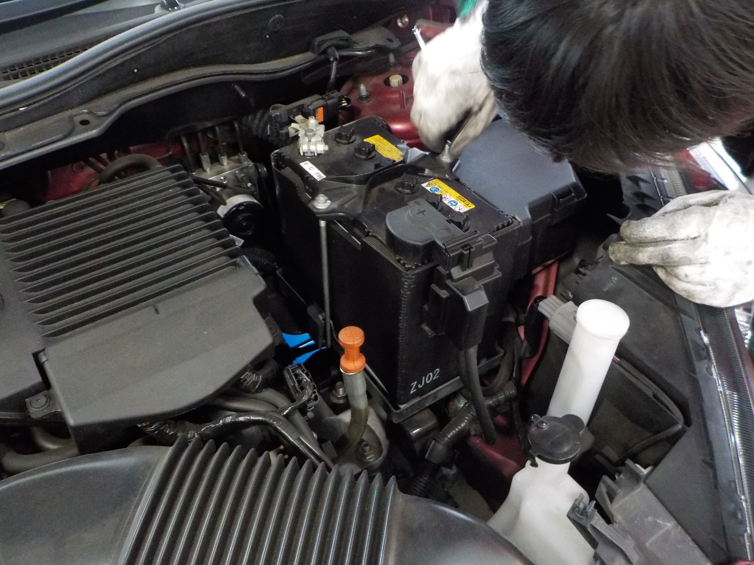 バッテリー上がり急増中 メンテナンス商品 スタッフ日記 タイヤ館 多摩センター 東京都のタイヤ カー用品ショップ タイヤからはじまる トータルカーメンテナンス タイヤ館グループ
