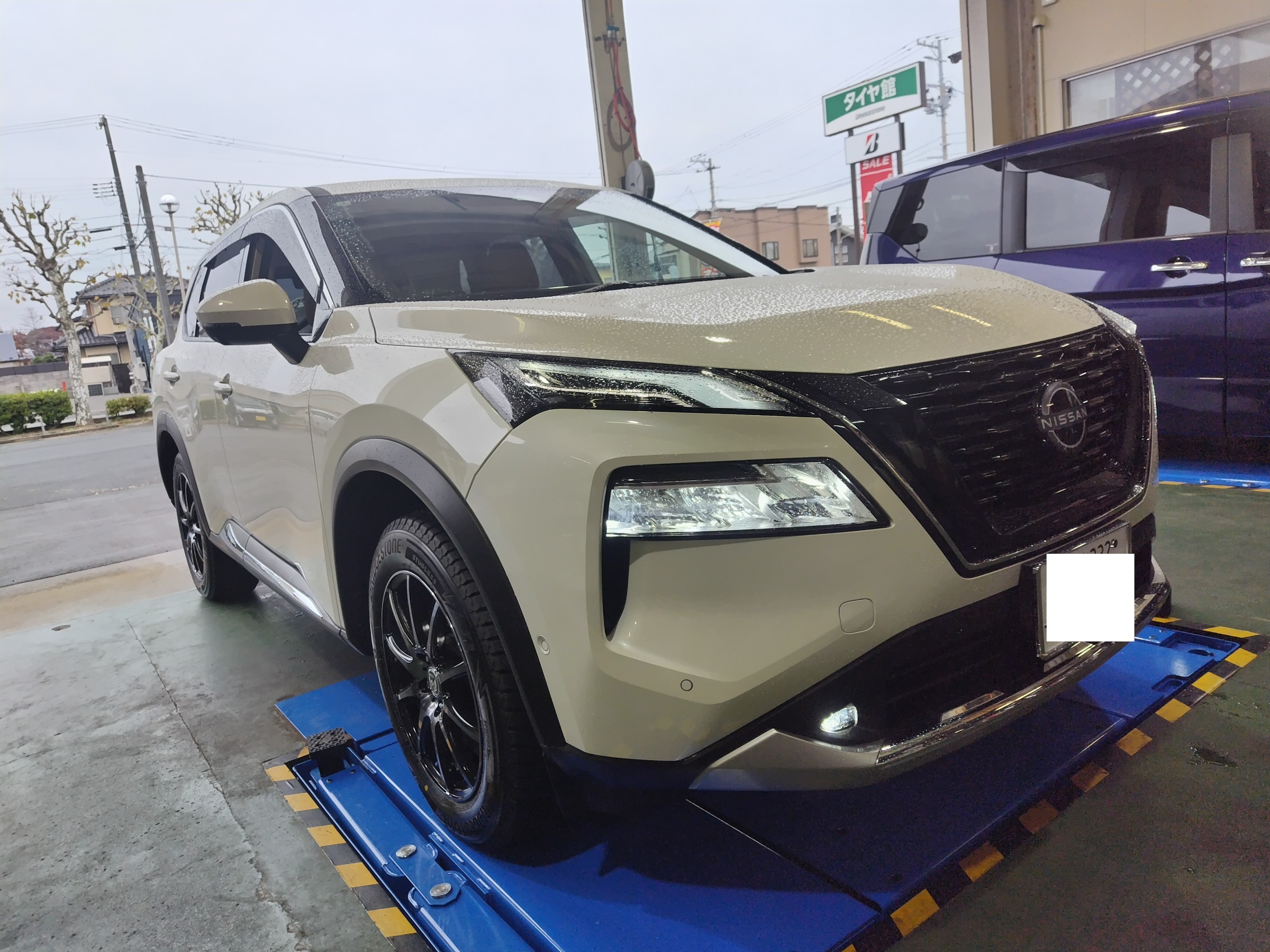 エクストレイルにライツレーKC装着！ | 店舗おススメ情報 | タイヤ館