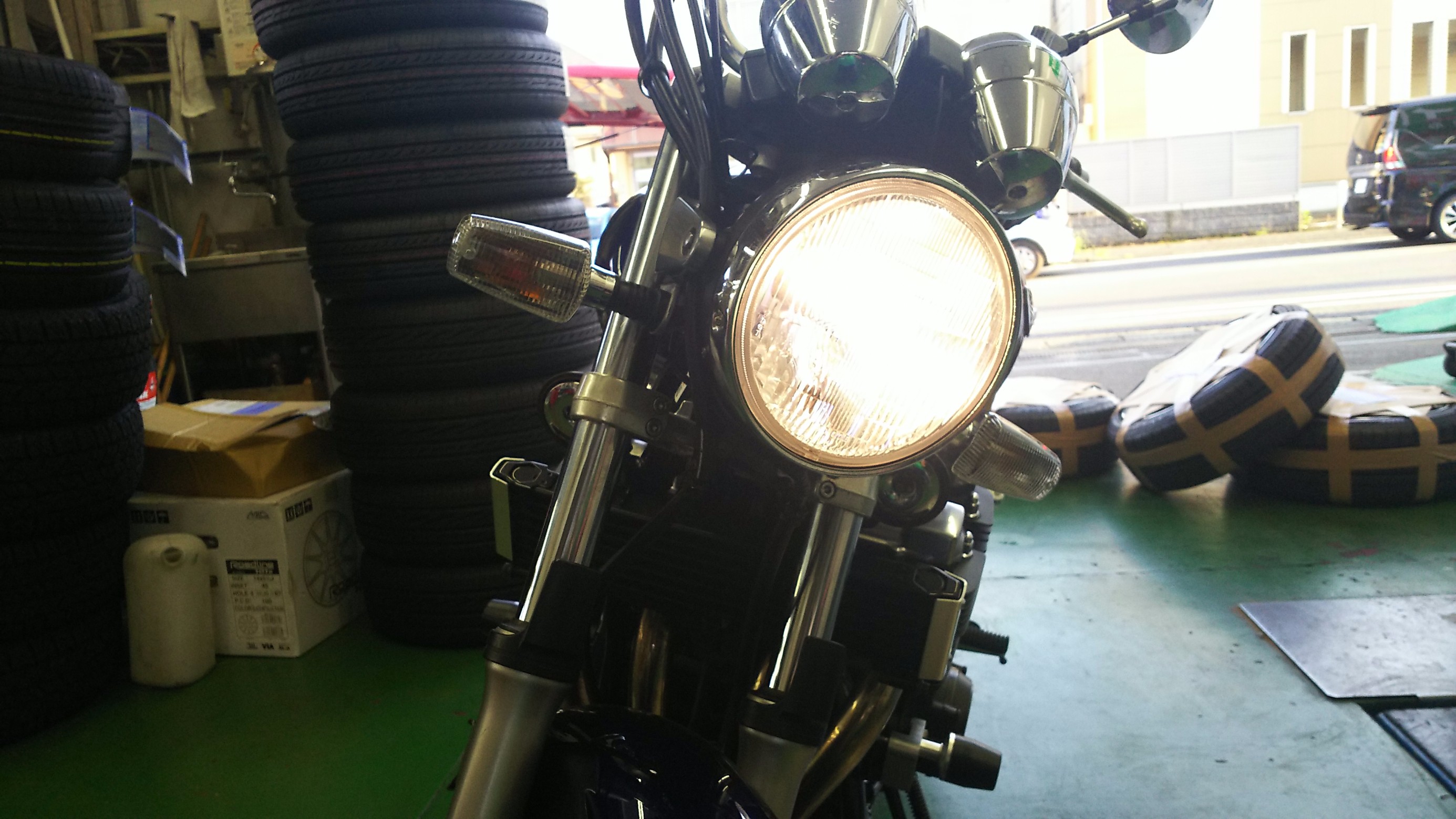 XJR1300に手を加えてみました | 店舗おススメ情報 | タイヤ館