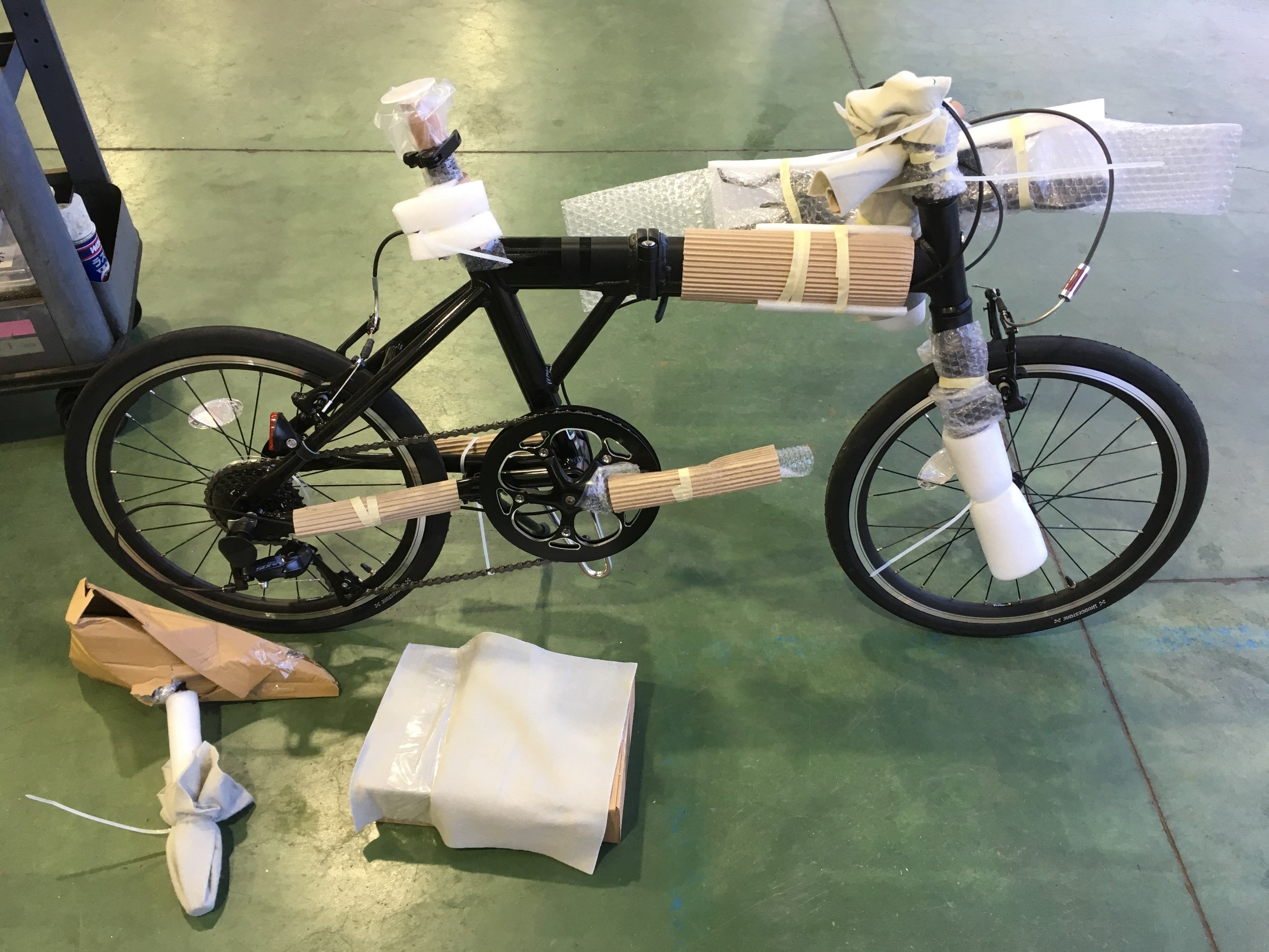 折りたたみ自転車 スタッフ日記 タイヤ館 すわ タイヤからはじまる トータルカーメンテナンス タイヤ館グループ