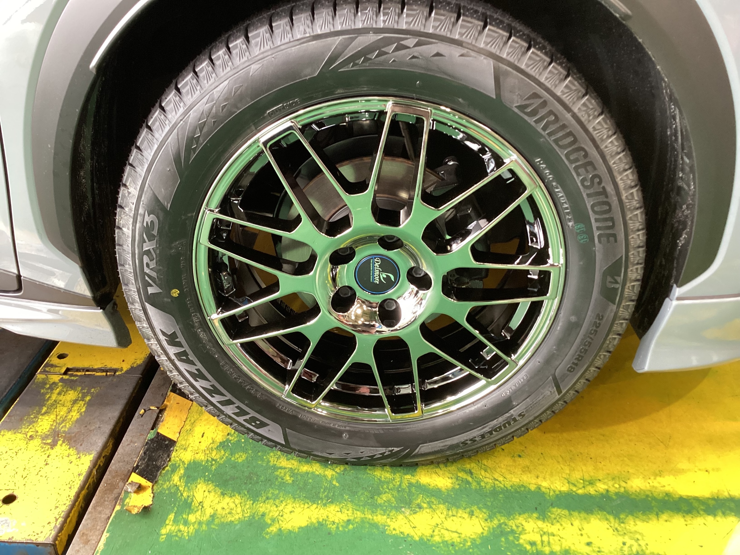 レクサス『LBX』 ブリヂストン:ブリザックVRX3 スタッドレスタイヤ