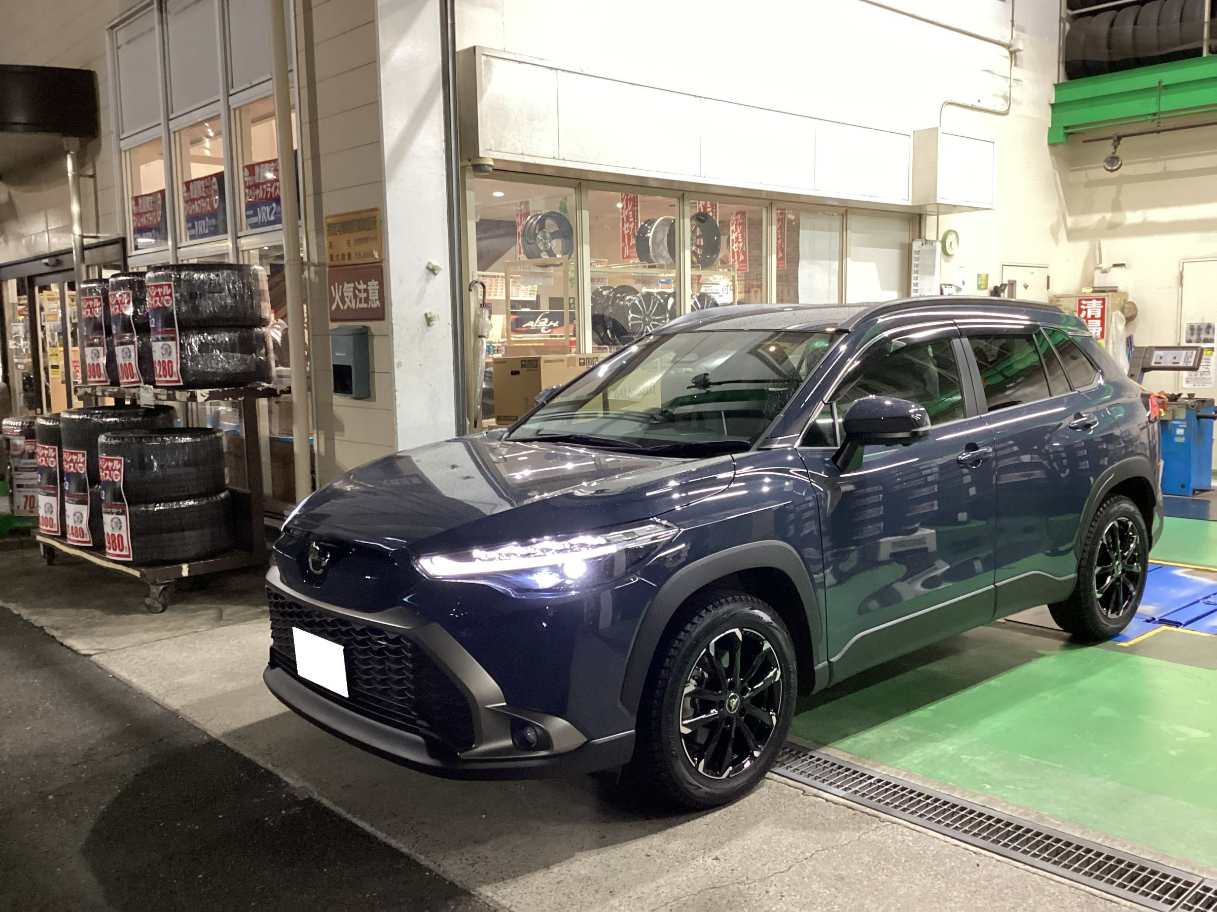 トヨタ カローラクロス（MXGA10） / SUV専用 ブリザック DM-V1