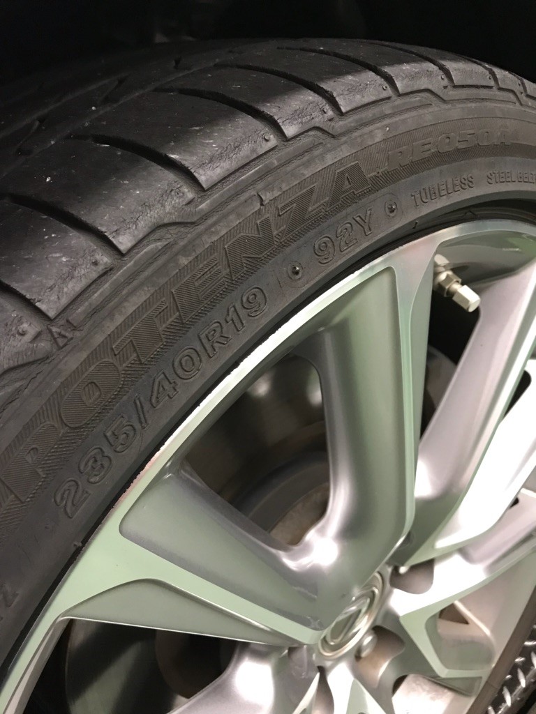 レクサスRC300h ブリザックVRX２+REIGNER BW25s 取付 | レクサス