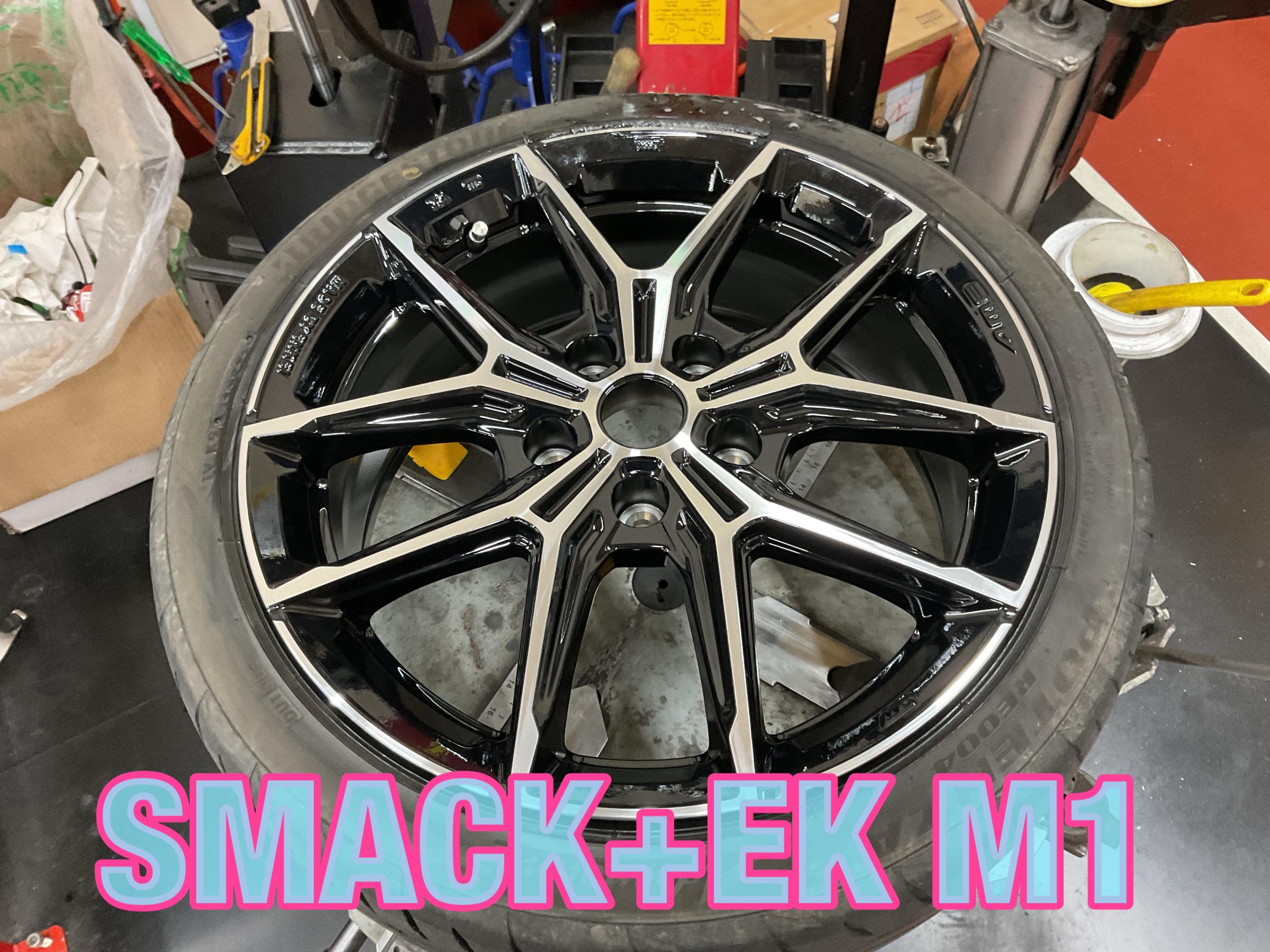 SUZUKI・スイフトスポーツ ZC33S VRX3 195/45R17 アルミホイール