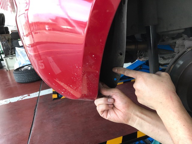 スイフトスポーツ ＺＣ３１Ｓ モンスタースポーツ マッドフラップ装着