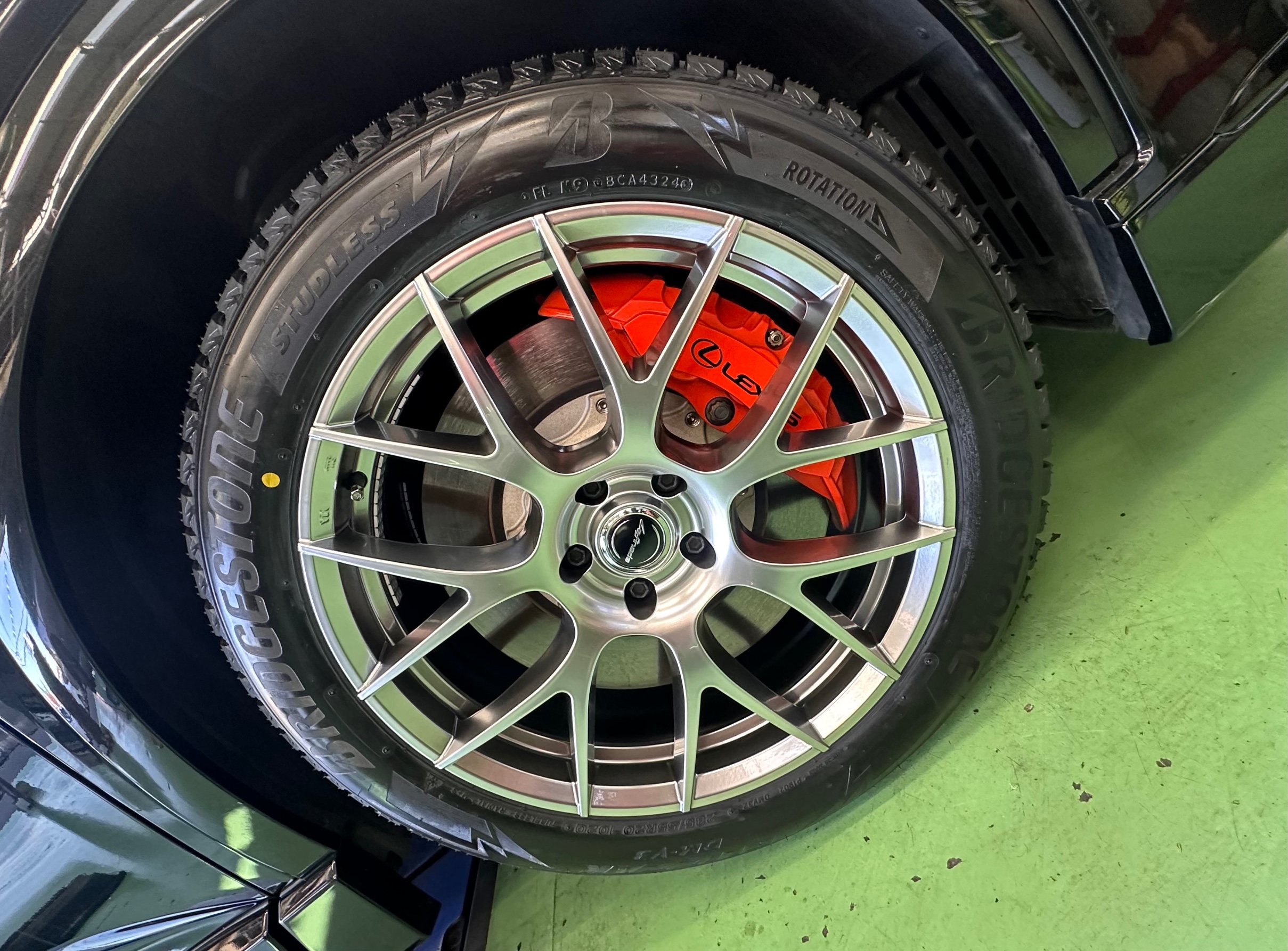 スタッドレスタイヤ（RX500h） RX500h スタッドレスホイールセット特集特集ページ | タイヤとアルミ