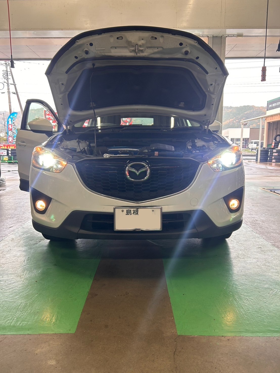 マツダ　CX-5 純正　ヘッドライト　右のみ　K124　ヘッドライトユニット マツダ CX-5 純正 ヘッドライト 右のみ K124 ヘッドライト