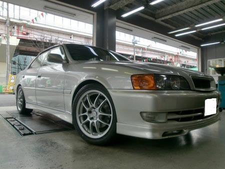 JZX100！チェイサーにアルミ取り付けました！ | 店舗おススメ