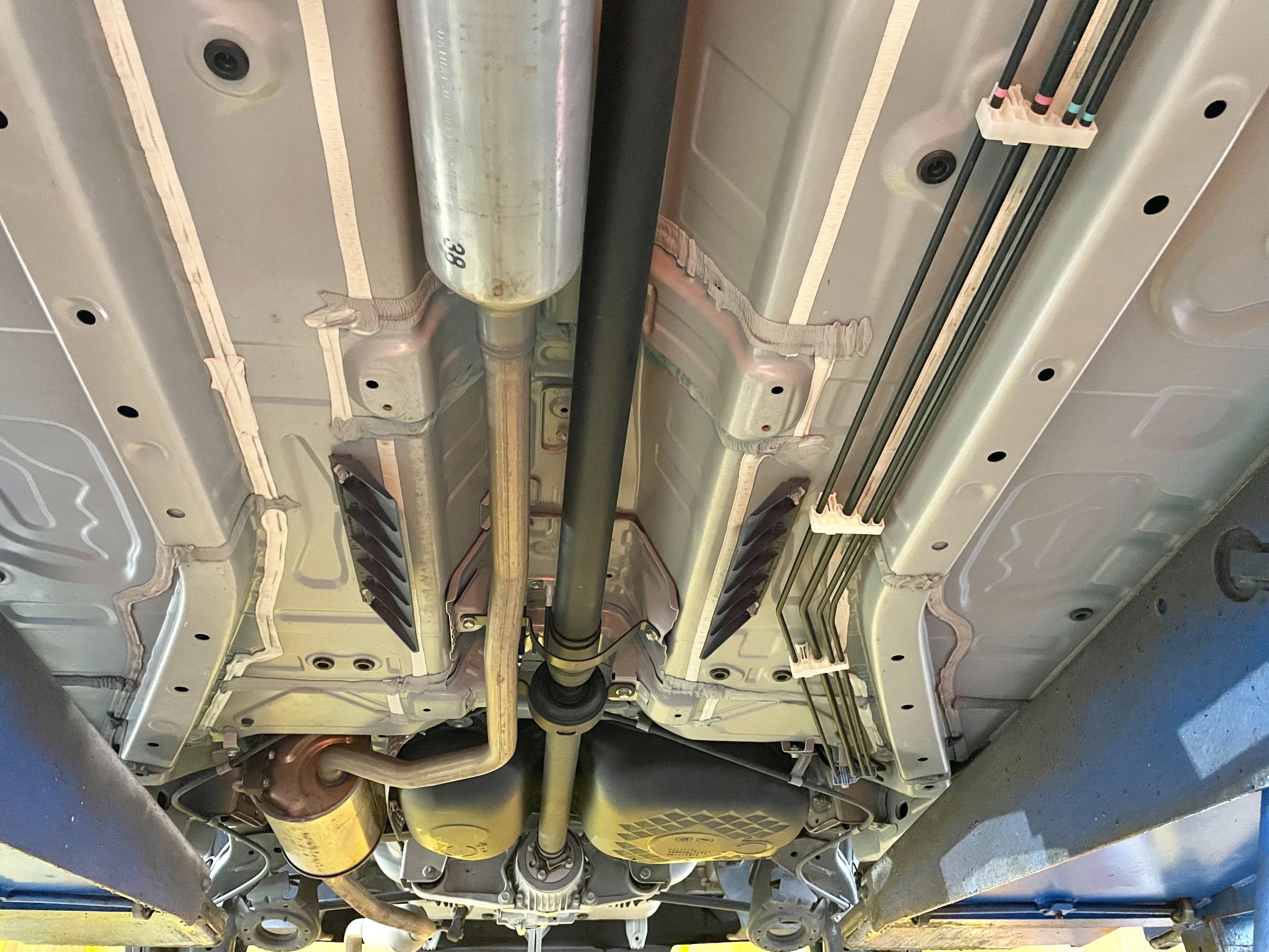 防錆コーティング前の下回り