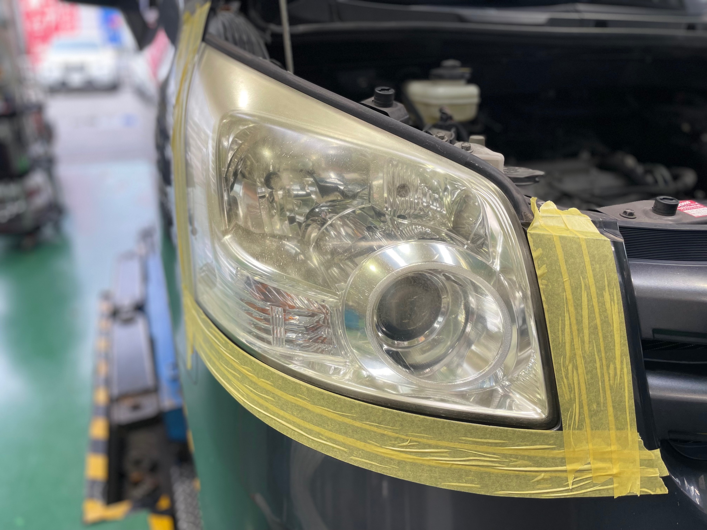 タイヤ館加古川 トヨタ ノア ZRR70G　ヘッドライトコーティング